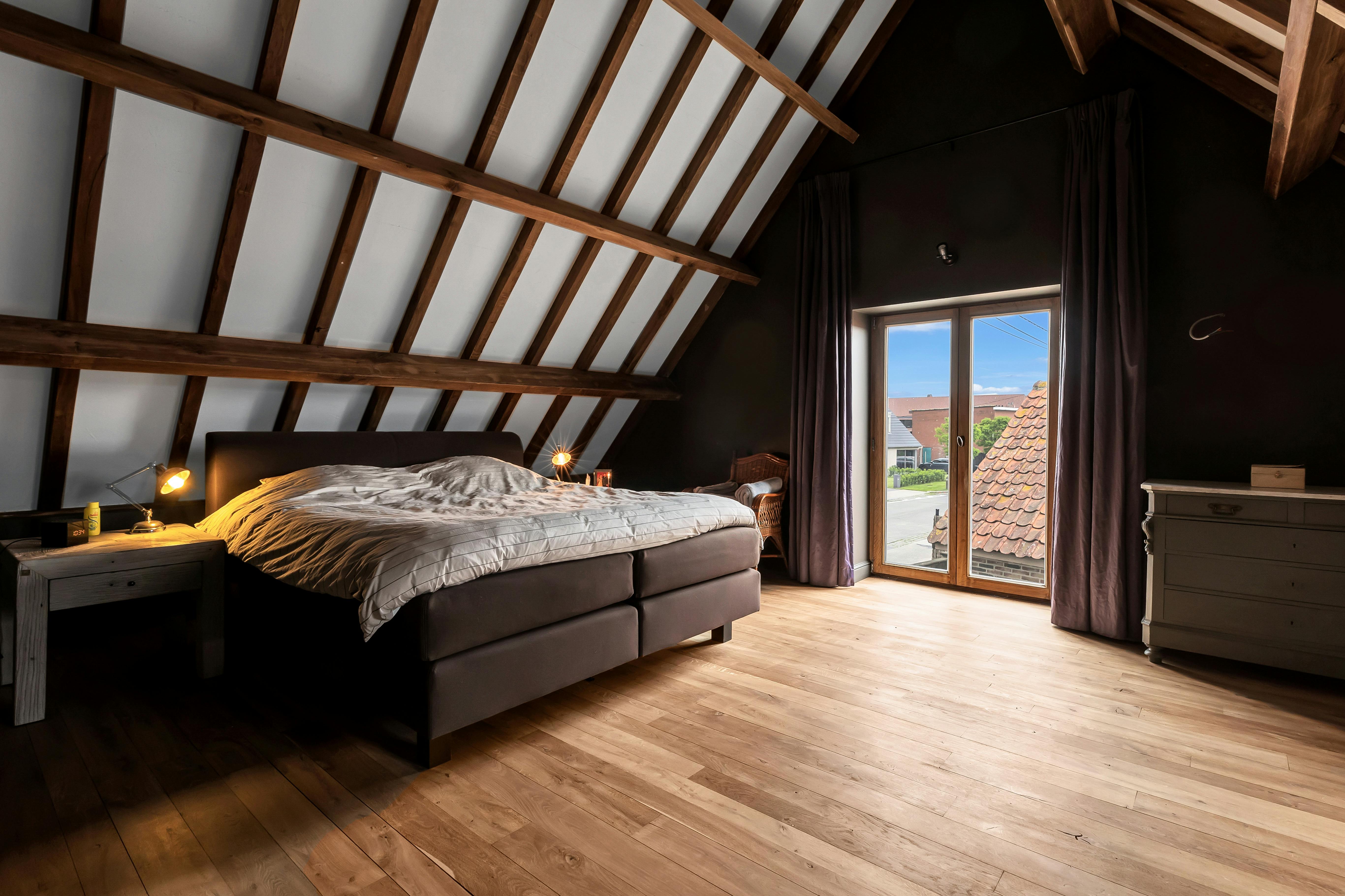 Gerenoveerde, prestigieuze villa te koop in Aartrijke  foto 11