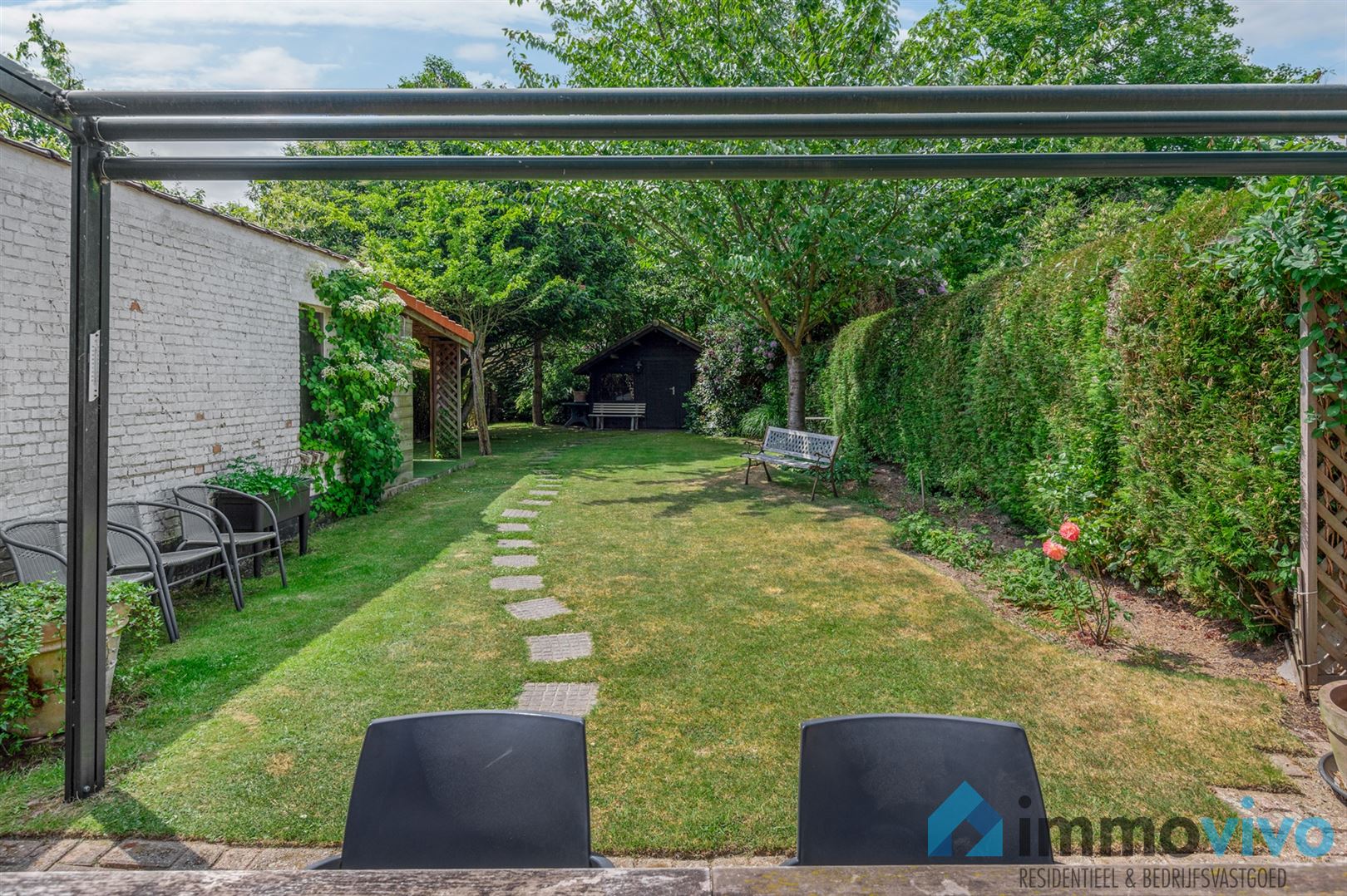 Mooie halfopen bebouwing op 420m² grond foto 5