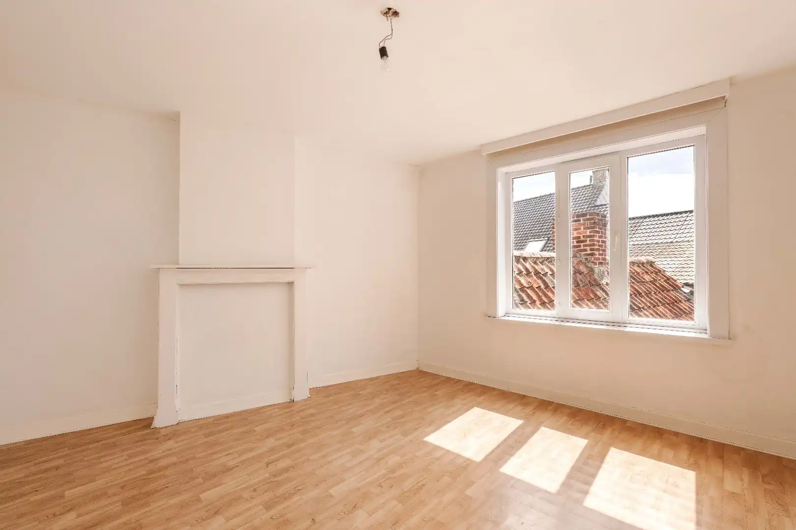 Te renoveren woning met tal van potentieel in centrum Aarsele foto 19