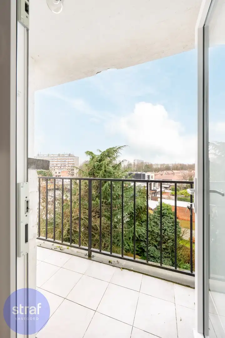 Gezellig appartement van 103m2 en 2 terrassen in Borgerhout foto 14