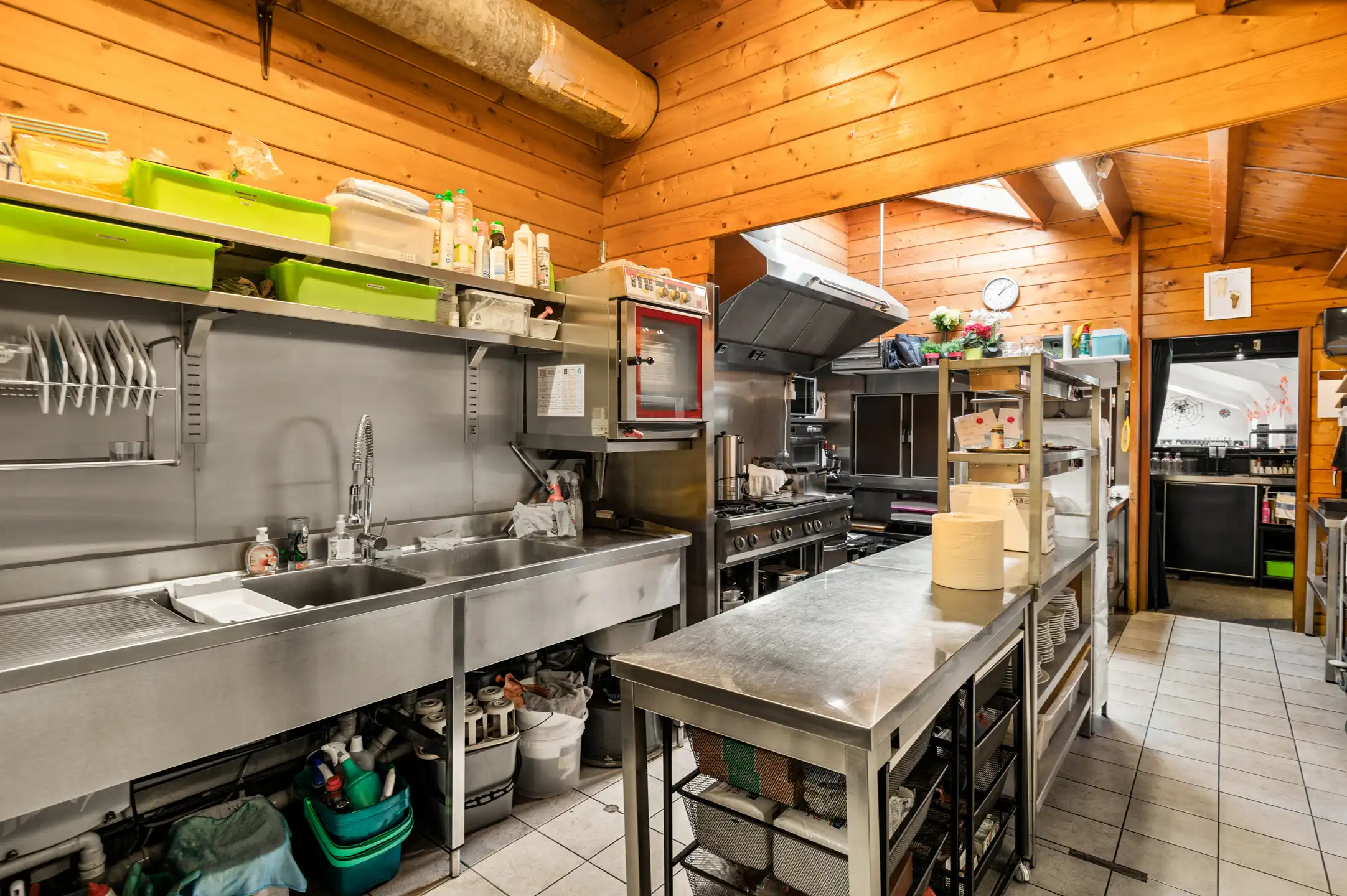 Polyvalent gebouw gelegen in recreatiegebied  foto 18