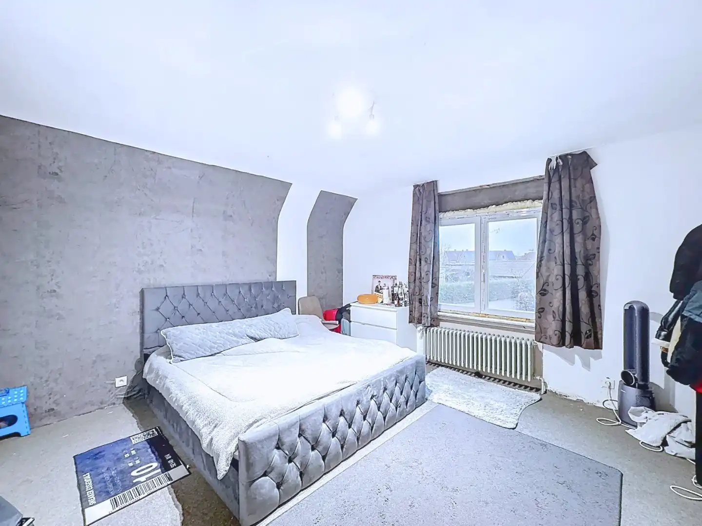 Statige villa met 4 slaapkamers en bureau foto 20