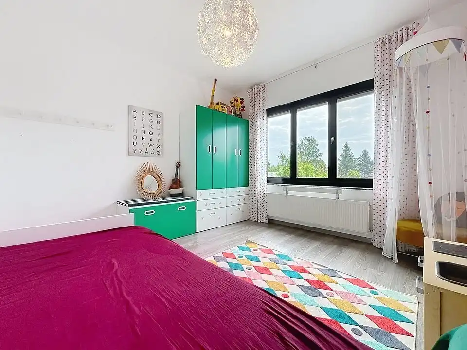 B&B Moment : Instapklare rijwoning met tuin op rustige ligging te koop in Lint foto 23