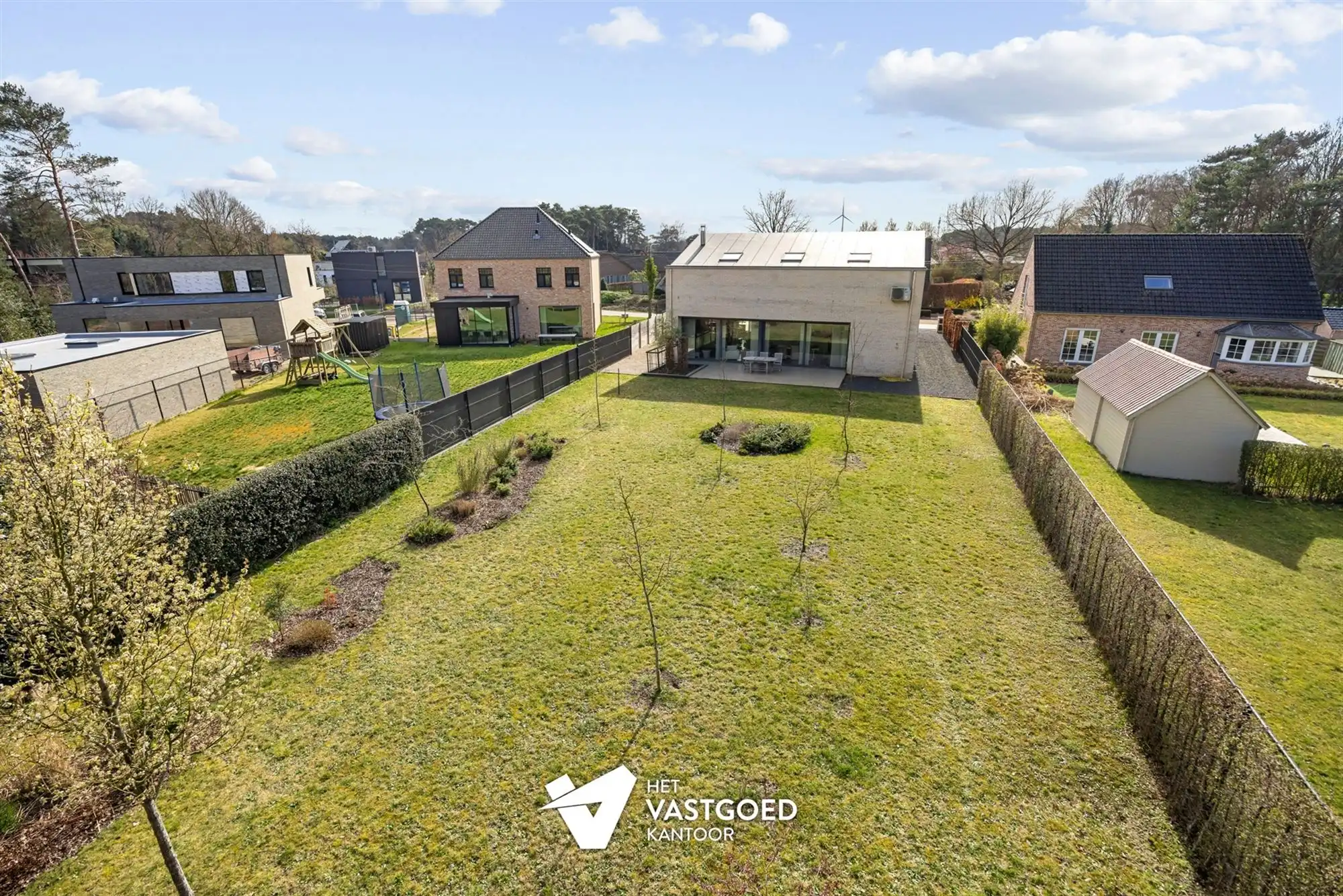 PRACHTIGE, RUIME EN ENERGIEZUINIGE WONING OP MOOI PERCEEL foto 36