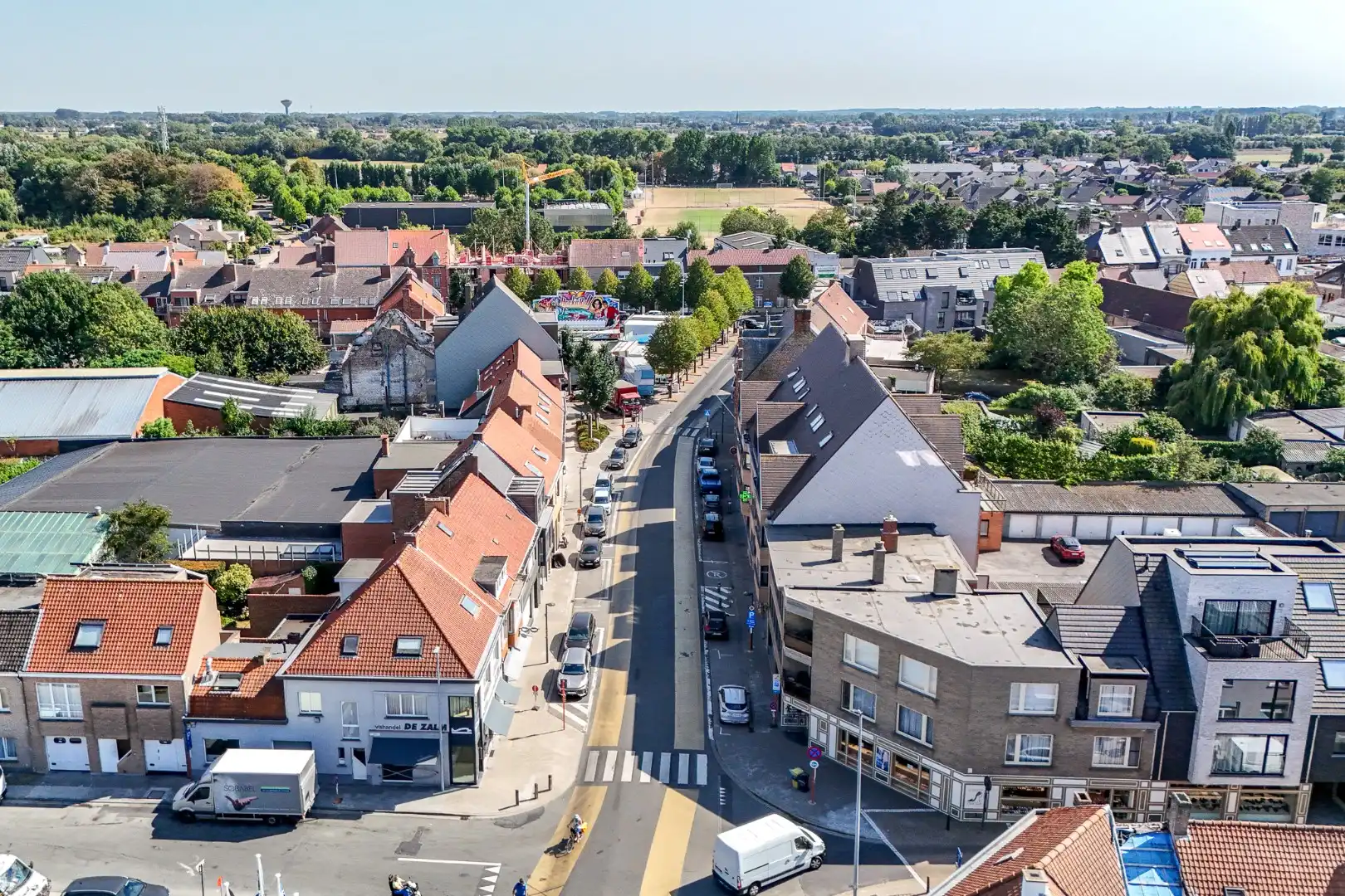 Ruime eengezinswoning in centrum Oudenburg met handelsruimte op gelijkvloers. foto 30