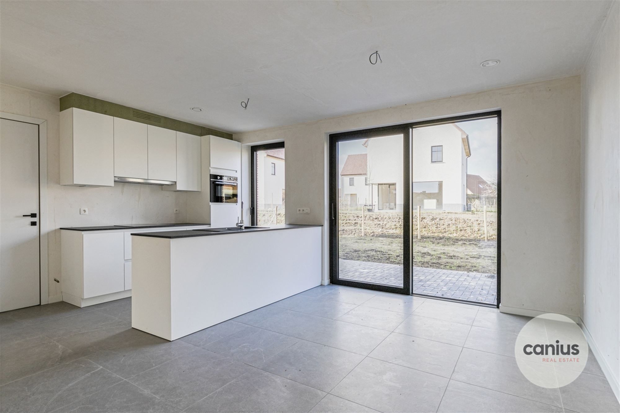 Moderne woning met 3 Slaapkamers in rustige buurt foto 4