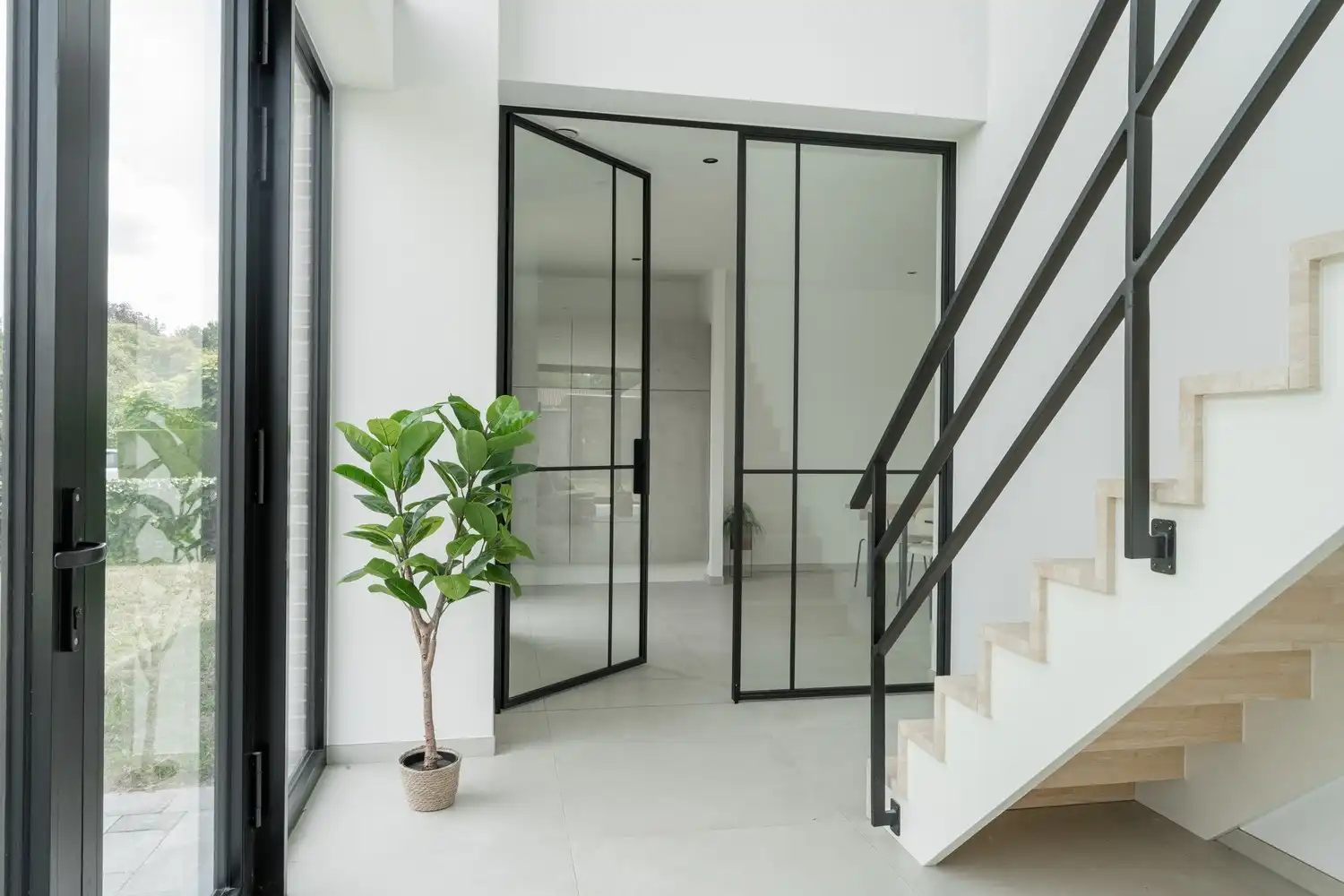 Prachtige moderne villa met 4 slaapkamers op een perceel van 700 m² te Lommel foto 2