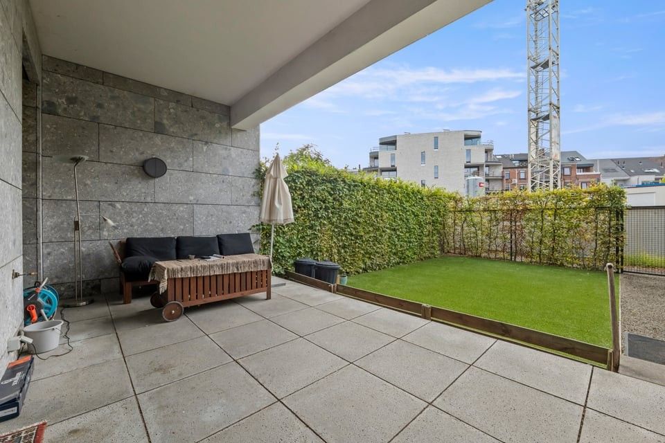 KNAP INSTAPKLAAR APPARTEMENT MET STAANPLAATS IN HET CENTRUM VAN HASSELT foto 20