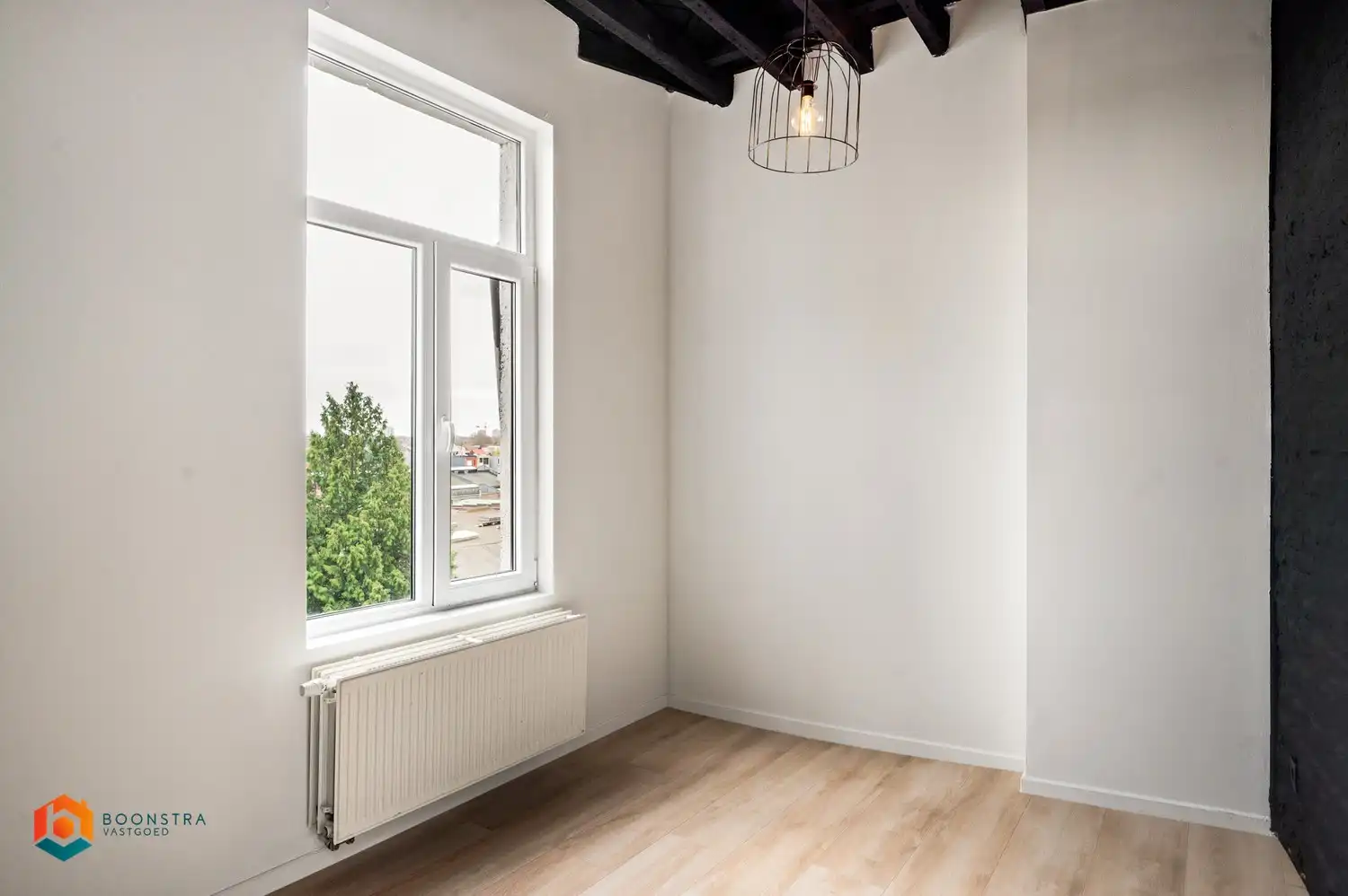 Karaktervol gerenoveerd app met 2 slpkrs in Hoboken foto 16