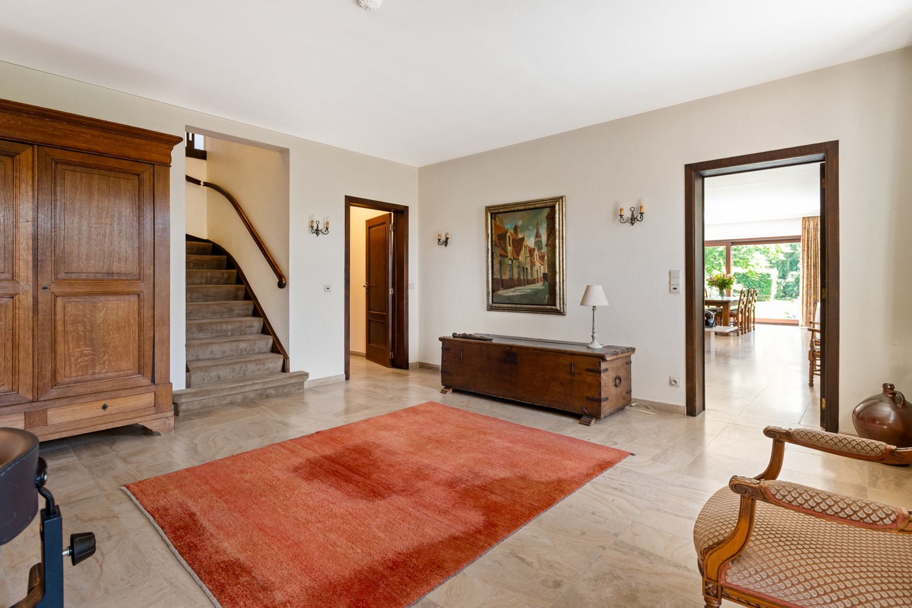 Ruime villa met praktijkruimte in rustige doodlopende straat. foto 5