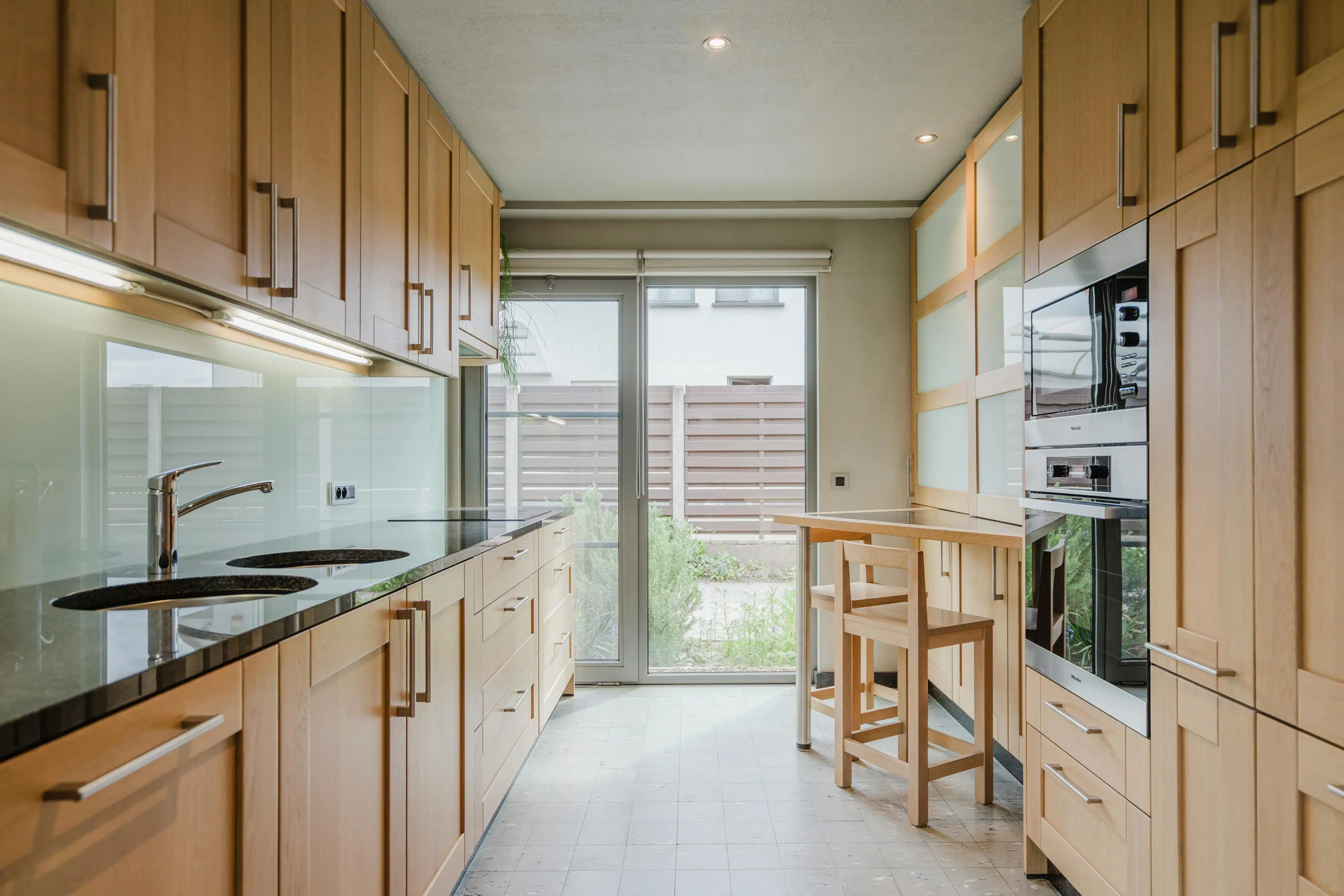 Instapklare bungalow op 749m² te koop in Wevelgem! foto 4