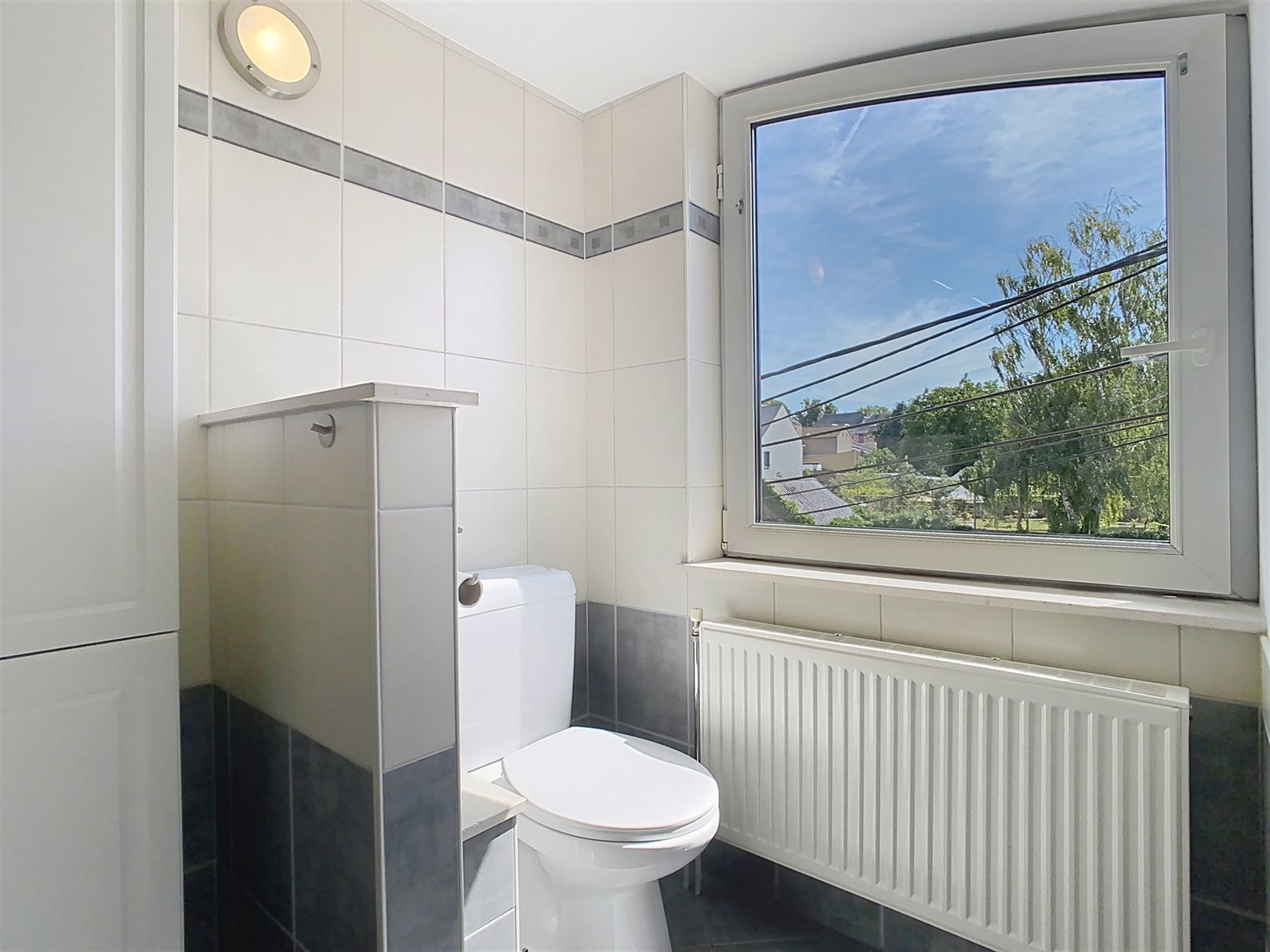 Ruim duplex app met terras, 3 slpks, parkeerplaats foto 23