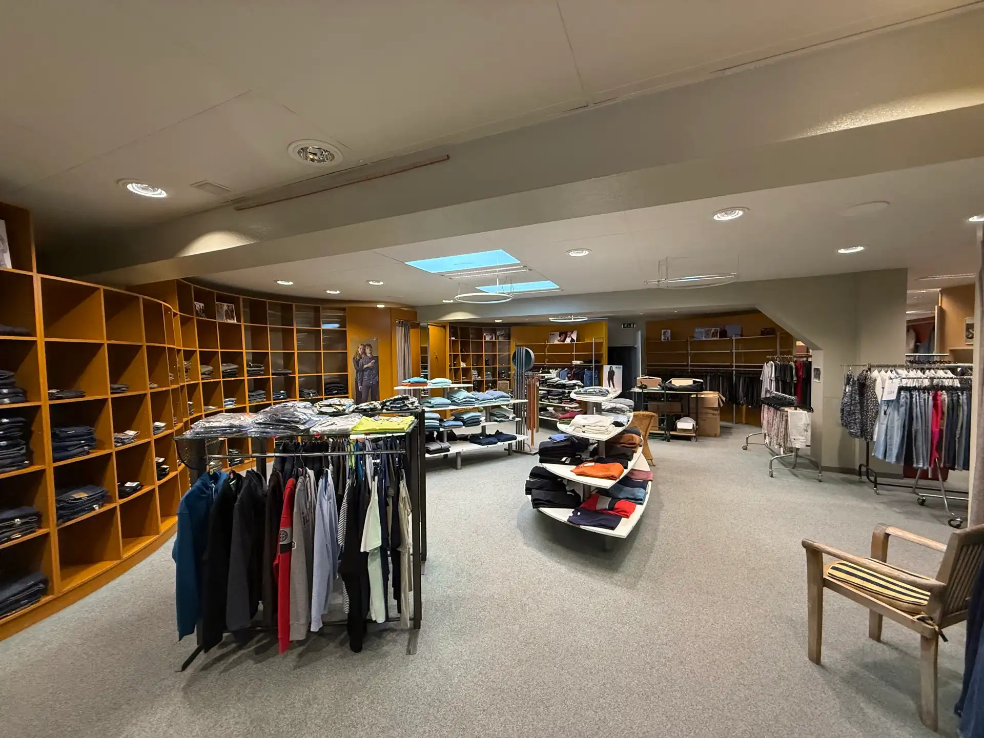 SERSKAMP - Multifunctioneel & moduleerbaar handelspand. foto 2