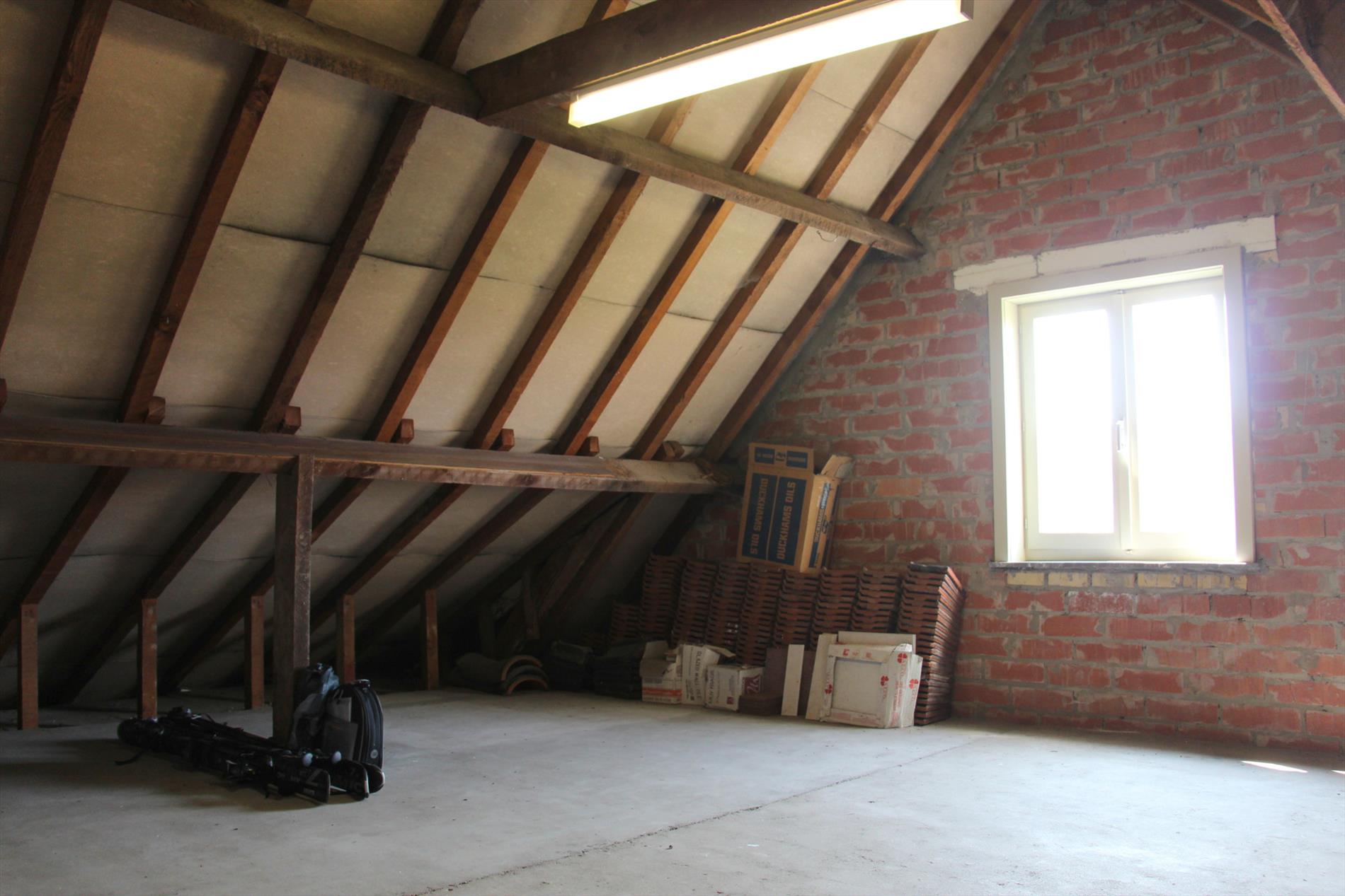 Zeer kwalitatieve villa met zongerichte tuin en grote garage foto 18