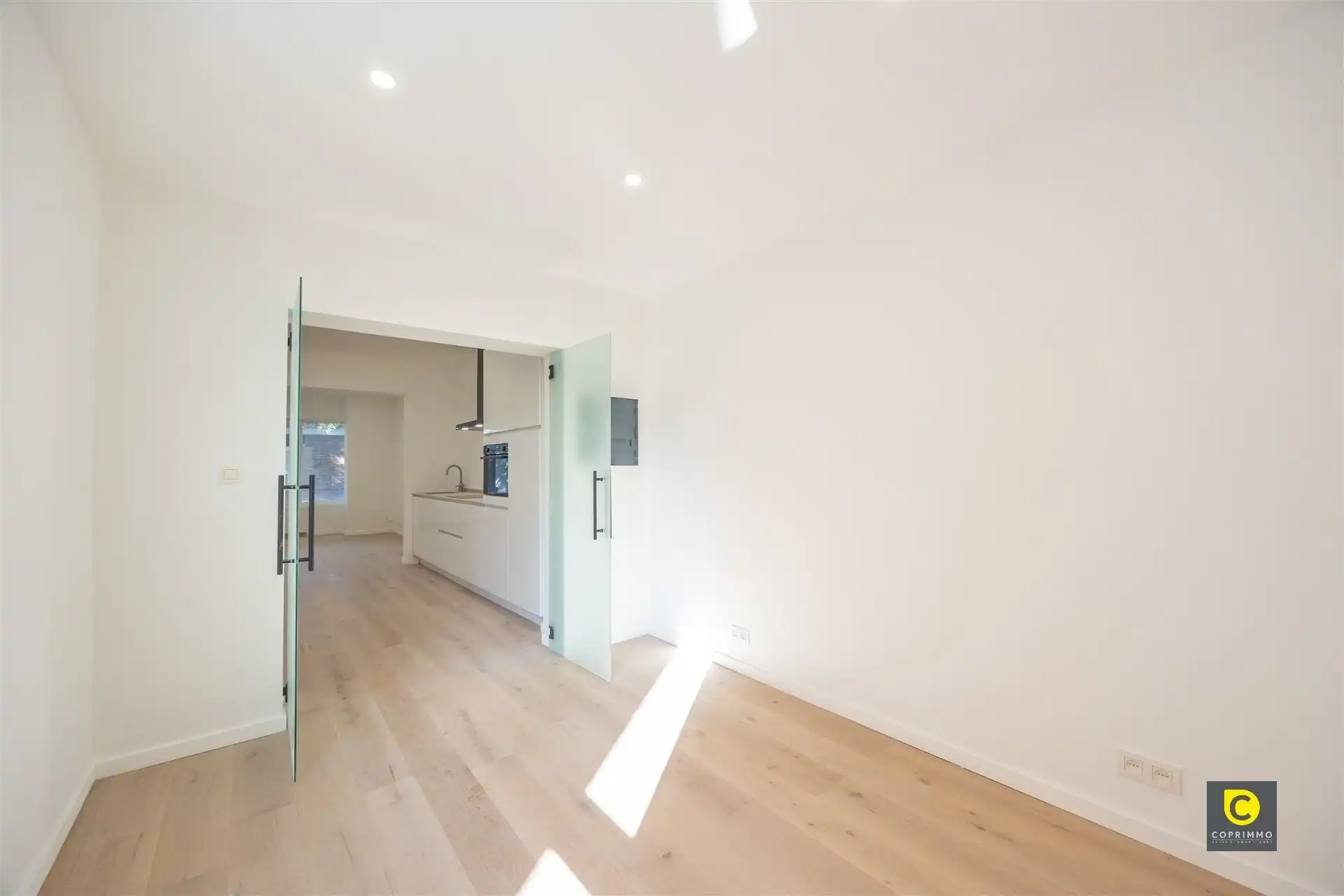 Gerenoveerd appartement op toplocatie foto 8