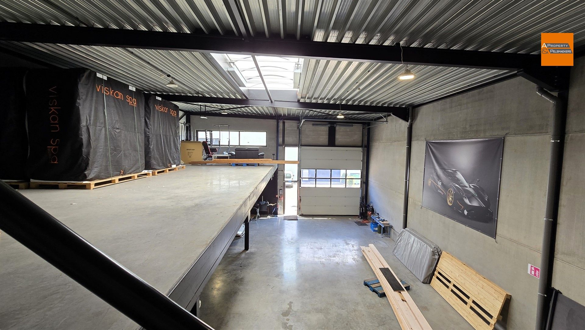 Uniek bedrijfspand met showroom en KMO-units op toplocatie aan het kanaal in Leuven foto 14
