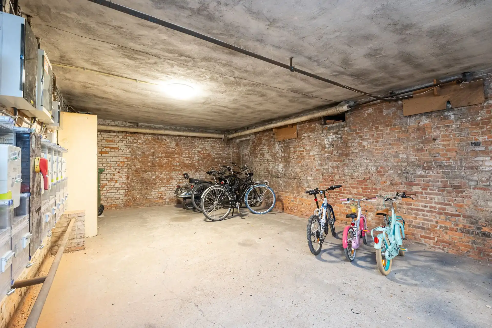 Stijlvol wonen in een charmant appartement te Pulhofwijk! foto 22