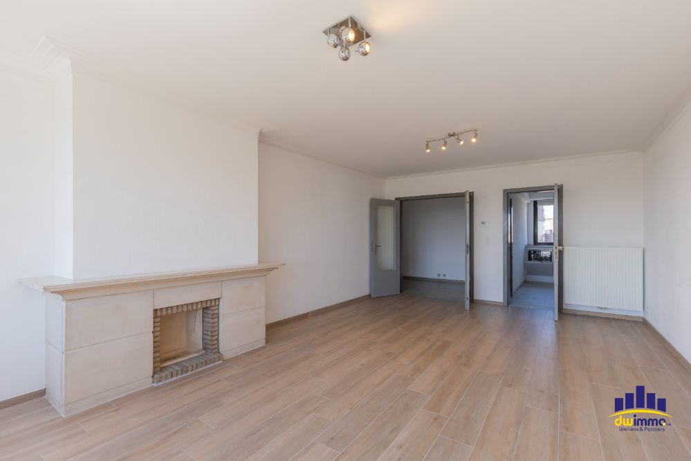 Appartement te koop in Gent foto {{pictureIndex}}