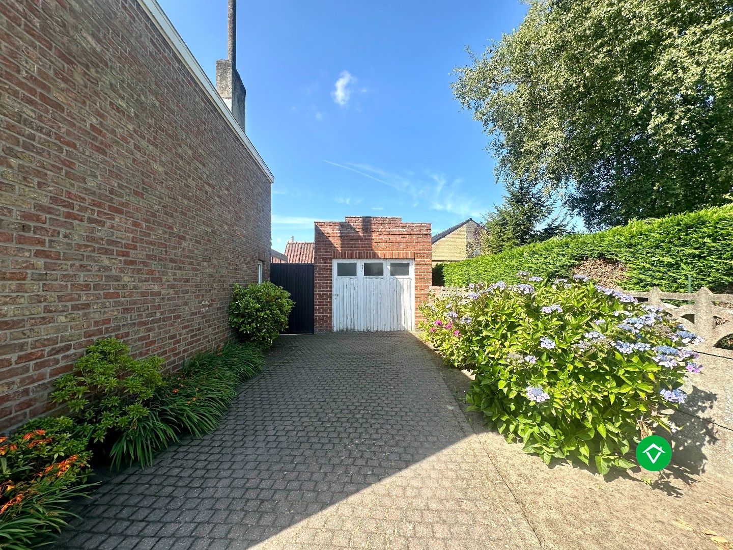Rustig wonen in het centrum van Westkerke foto 2