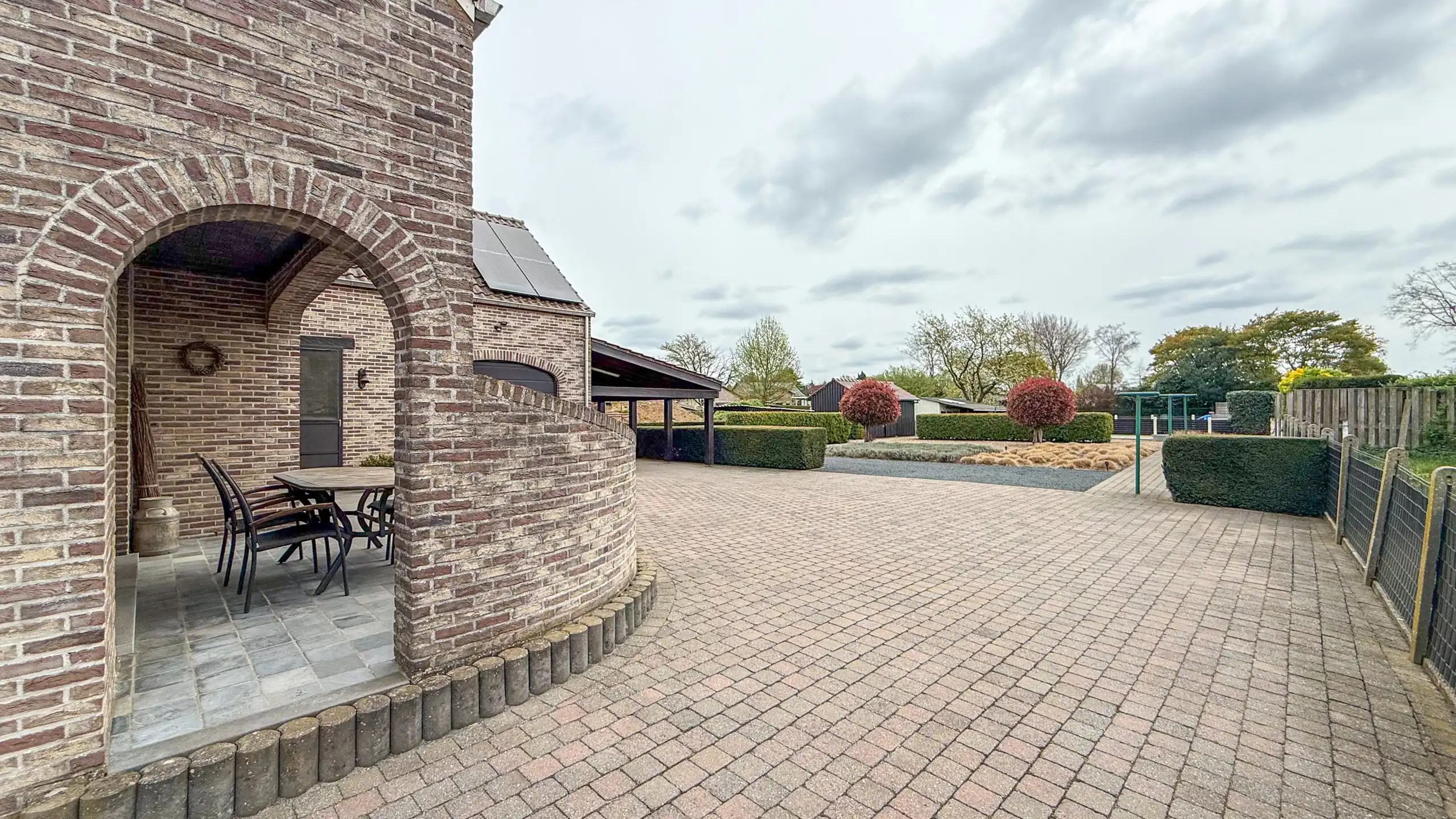 Charmante woning met 5 slpks en veel ruimte te Eversel! foto 50