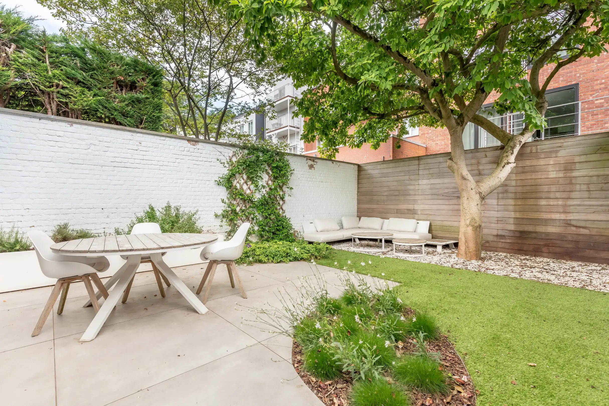 Exclusief gelijkvloers loft appartement met stadstuin in centrum Leuven foto 3