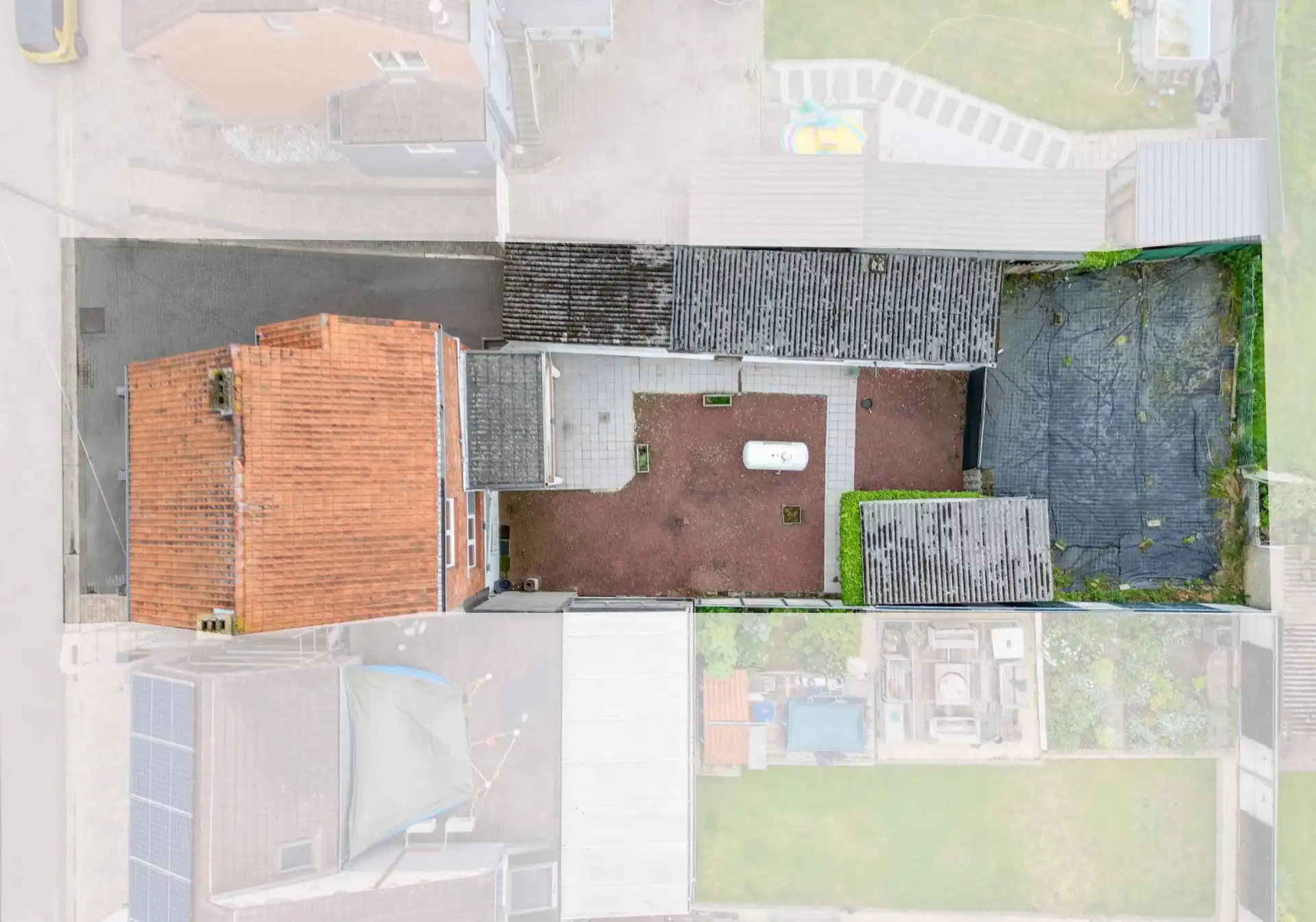 Charmante woning met 2 slaapkamers, garage én magazijn foto 20