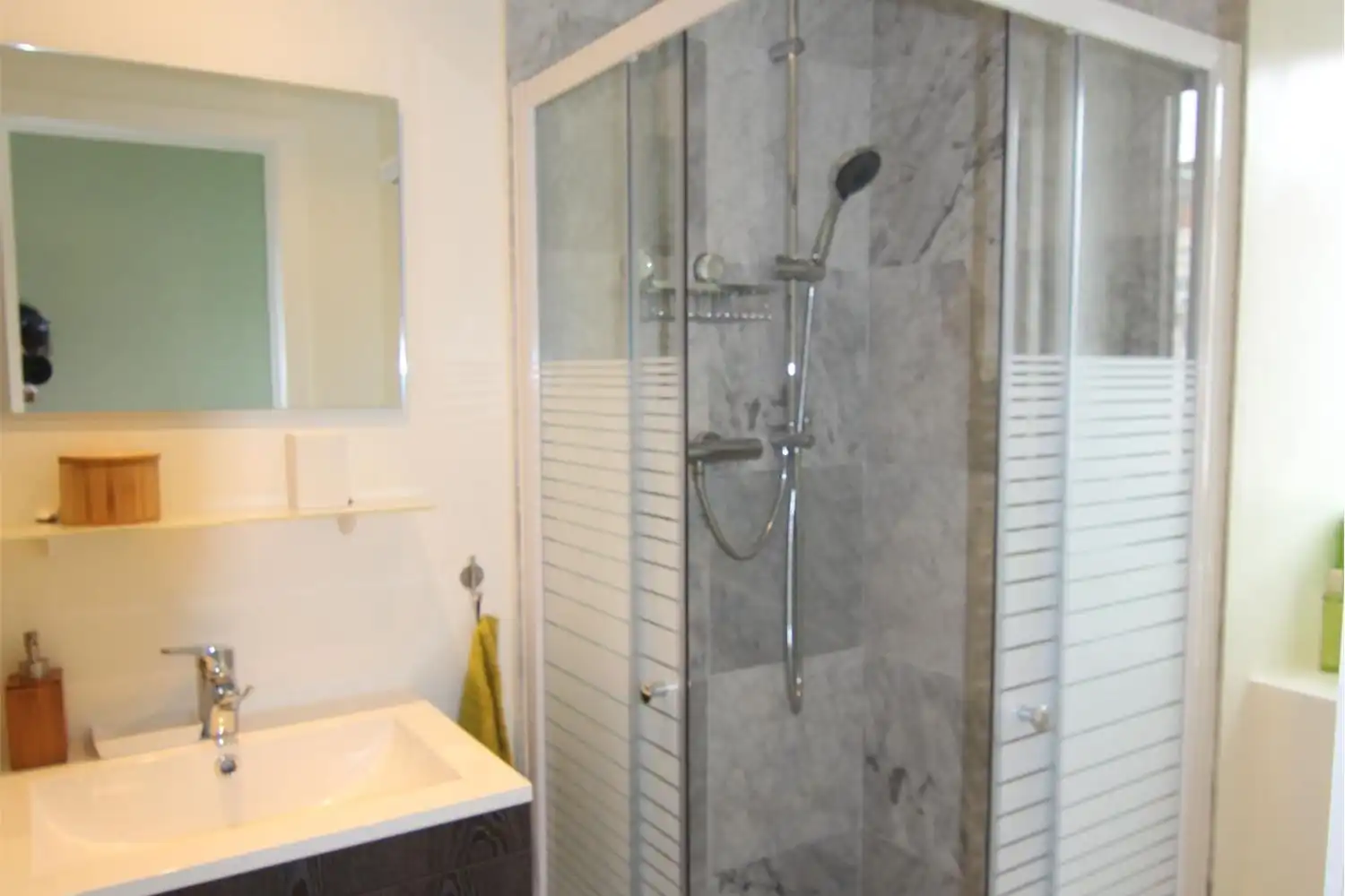 Gemeubelde Studio foto 7