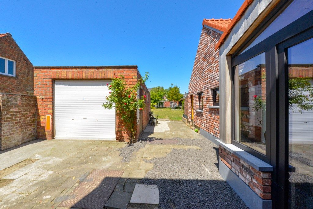 Mooie energiezuinige woning met zonnige tuin centrum Aartrijke foto 16