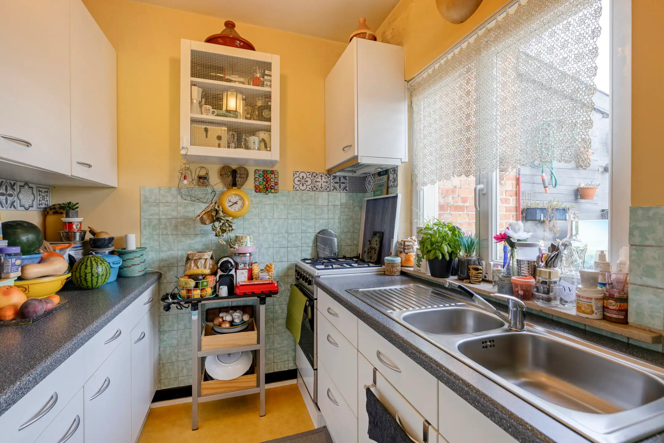 Woning met 3 slaapkamers in een residentiële wijk foto 8