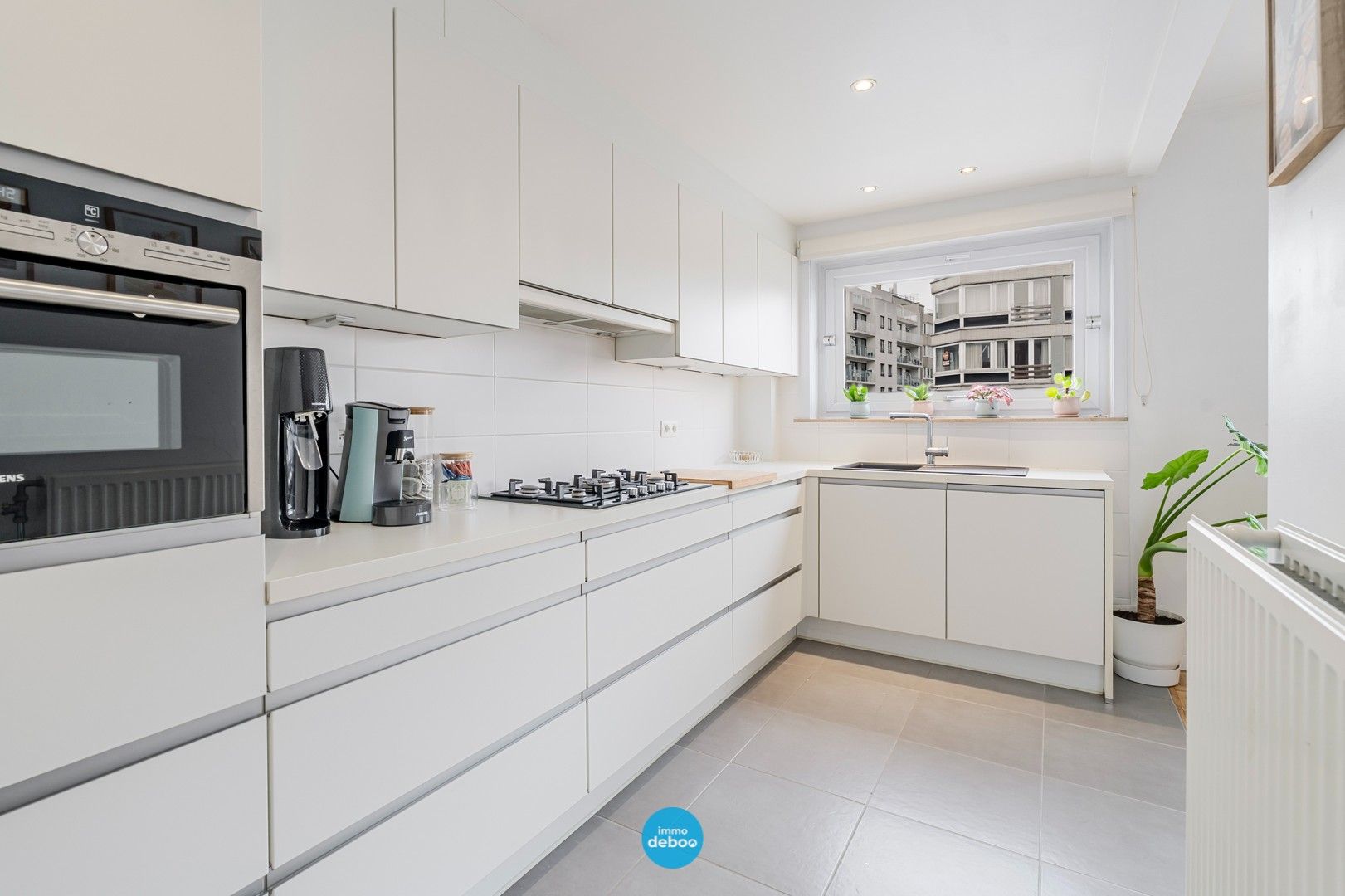 Gerenoveerd woonappartement met open zicht & zuidgericht terras foto 9