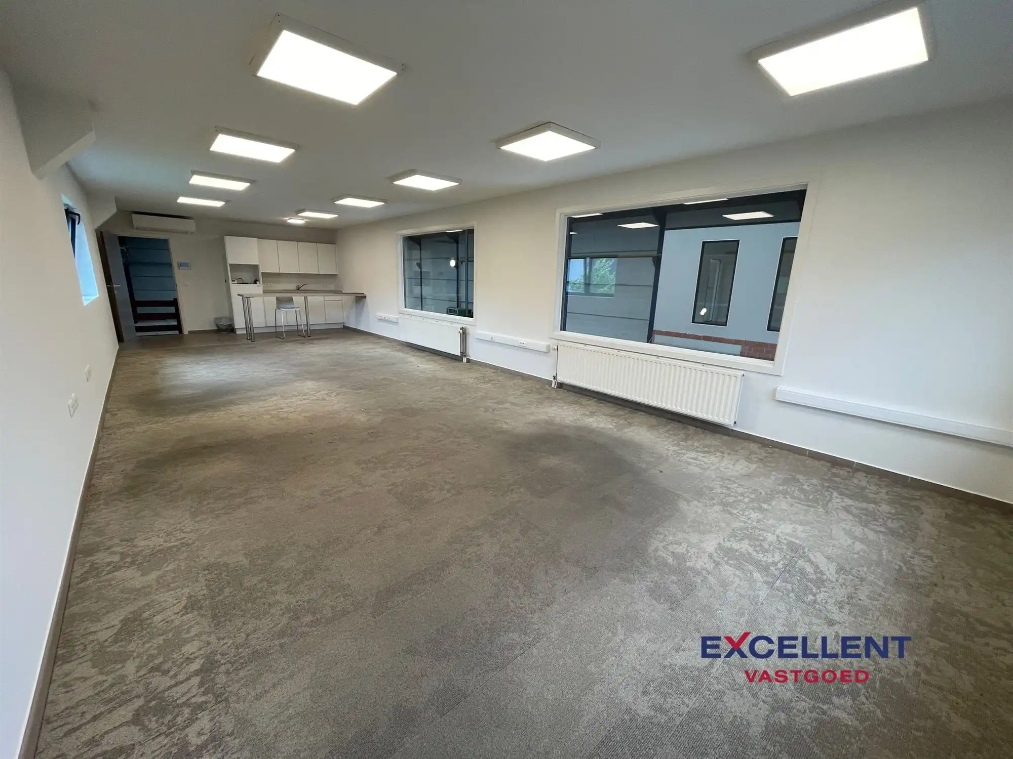 Professionele industriële ruimte in Deinze te huur! foto 11