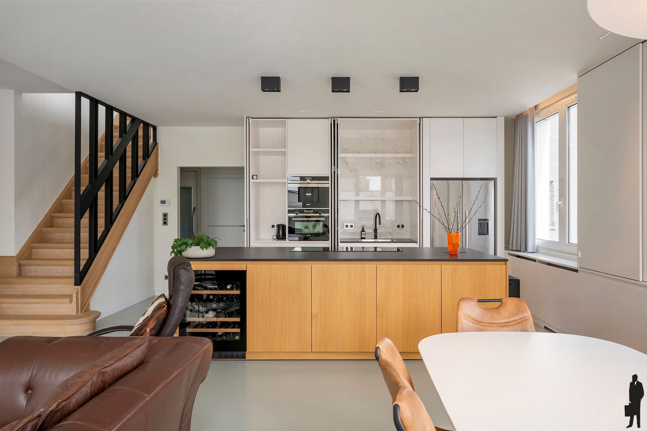 Luxueus afgewerkte penthouse met privé-lift op toplocatie. foto 4