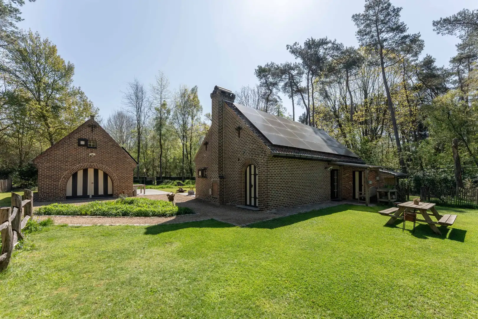 Huis te koop Lorkendreef 1-3 - 9910 Ursel