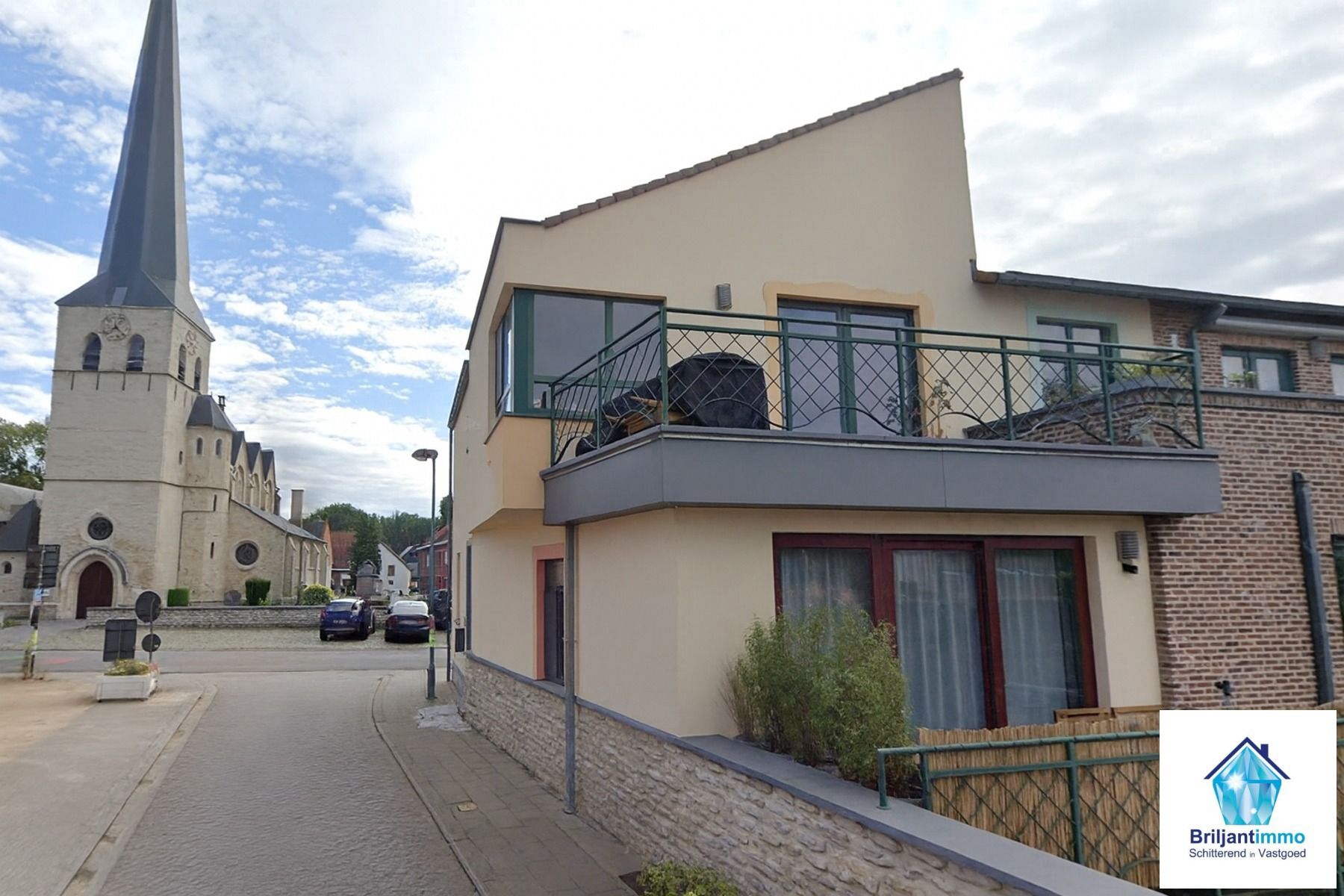Lichtrijk appartement met 1 slp, knus terras en parking foto 17