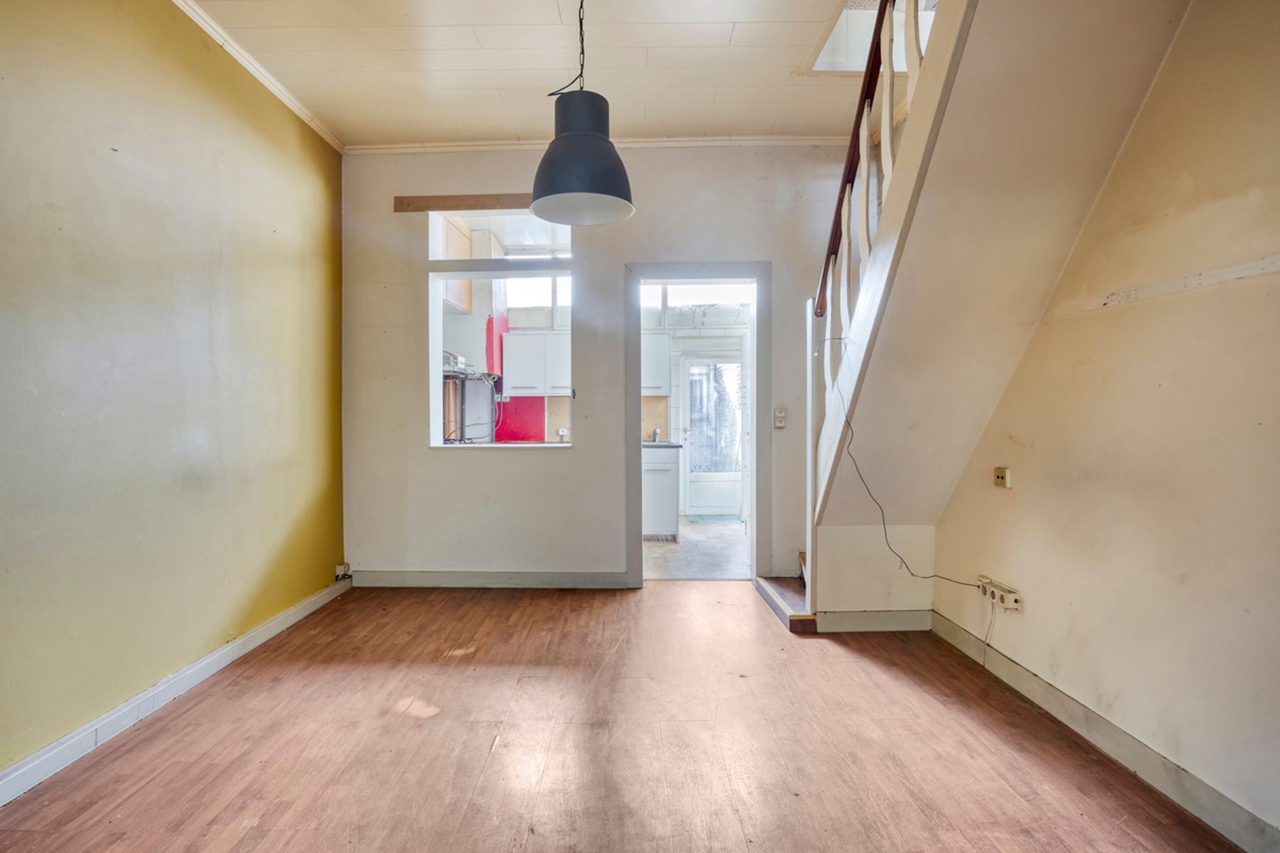 Te renoveren starterswoning  in Mechelen foto 5