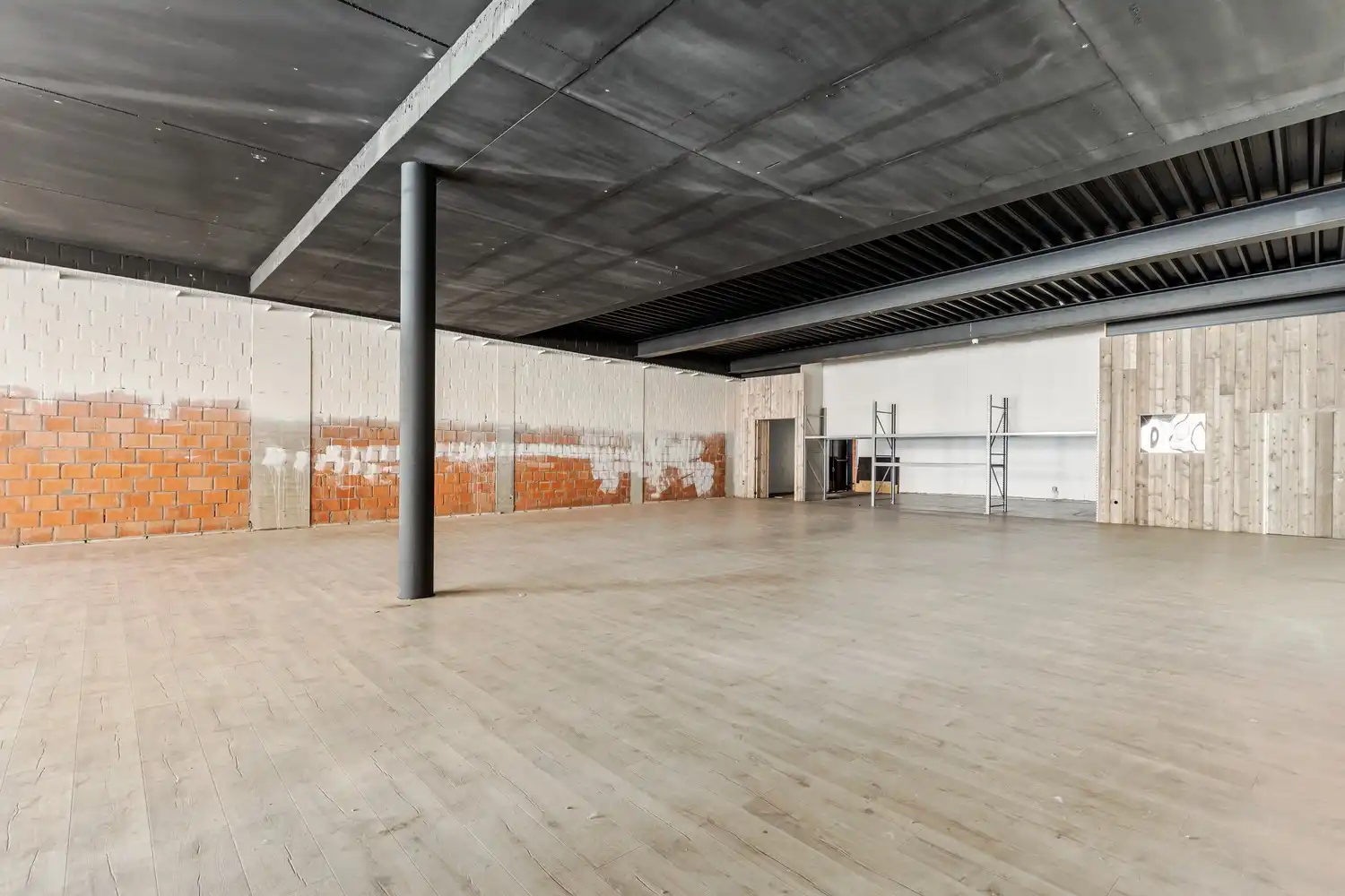 In te richten handelsgelijkvloers op toplocatie te Keerbergen foto 9
