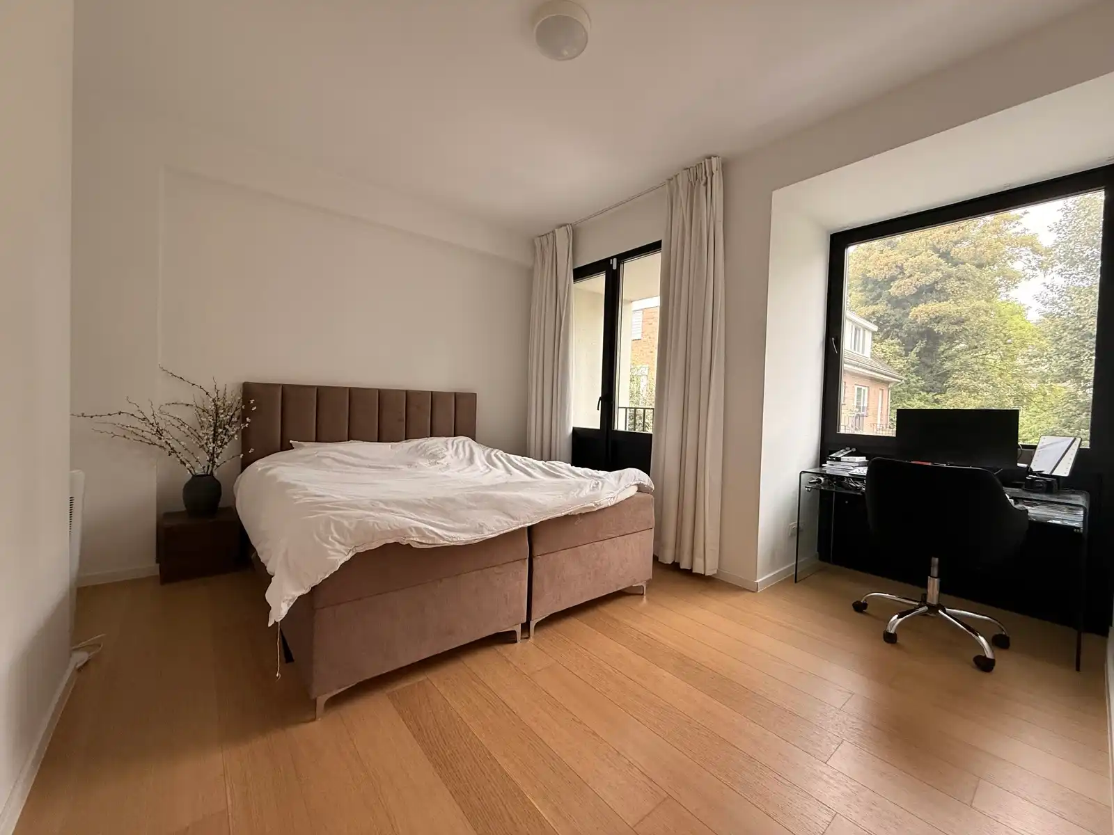 Zeer knap appartement op topligging foto 7