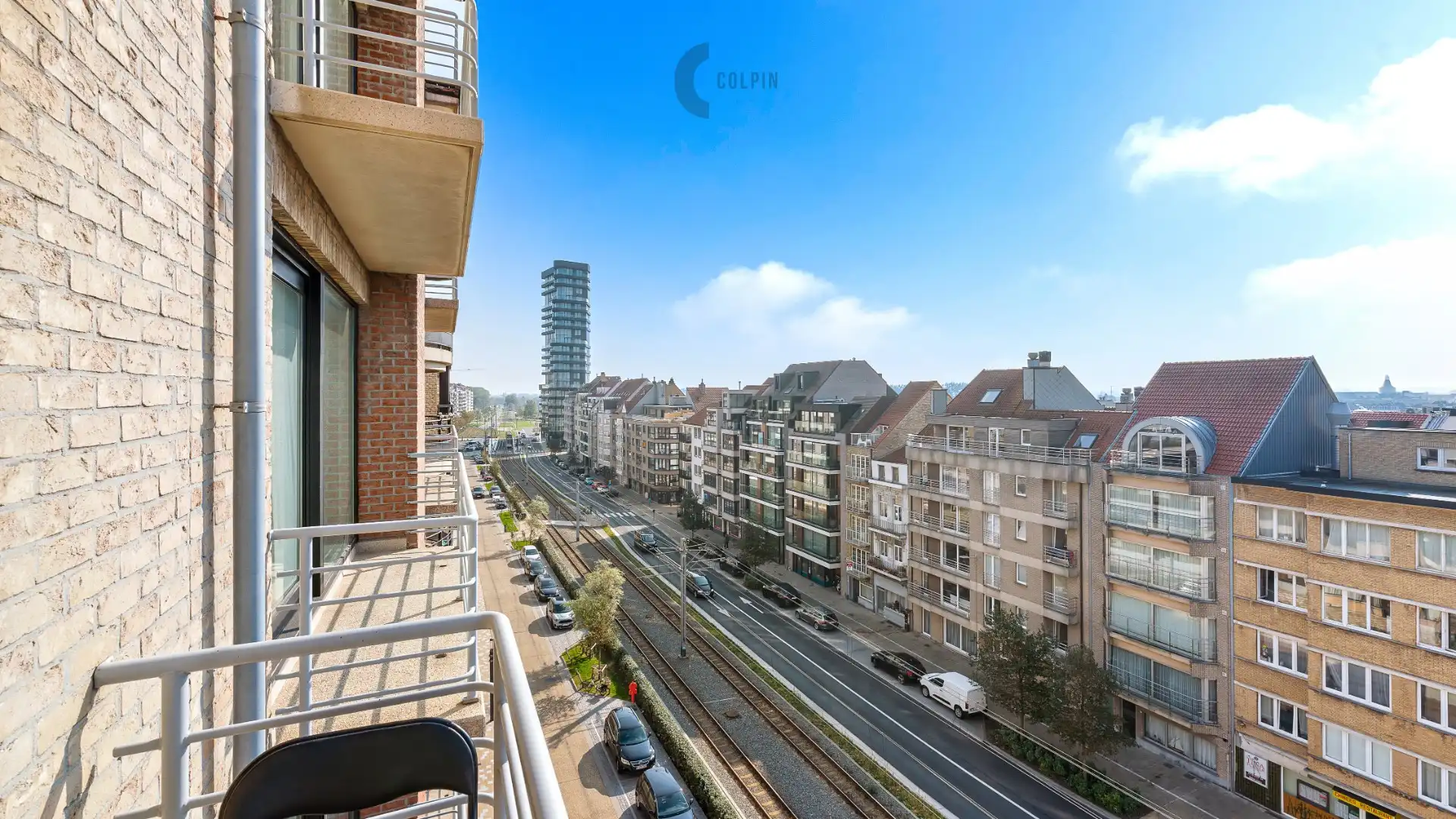 Lichtrijk hoekappartement met zijdelings zeezicht foto 2