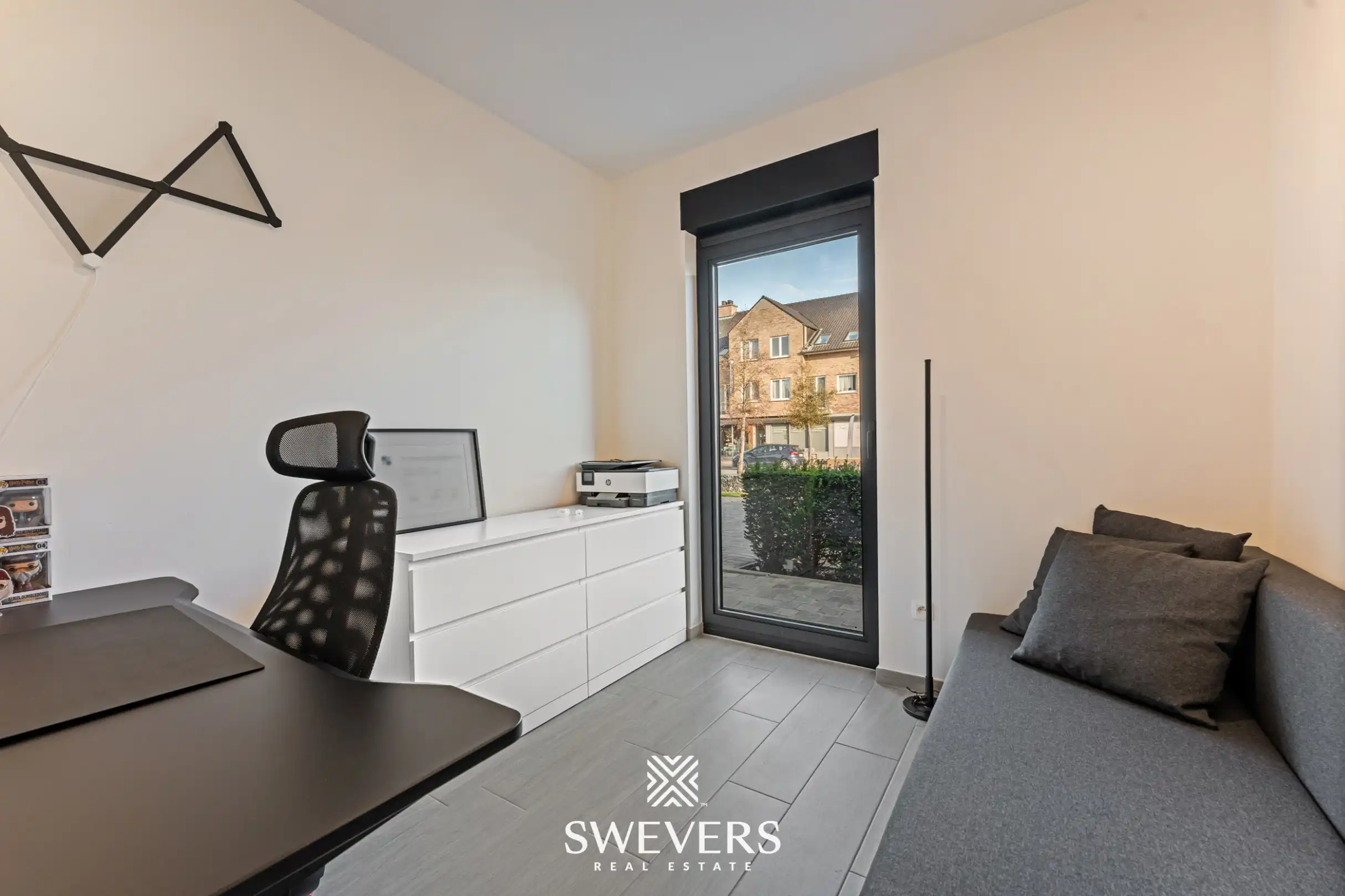 Appartement met twee autostaanplaatsen en terras met uitzicht op prachtige binnentuin foto 10