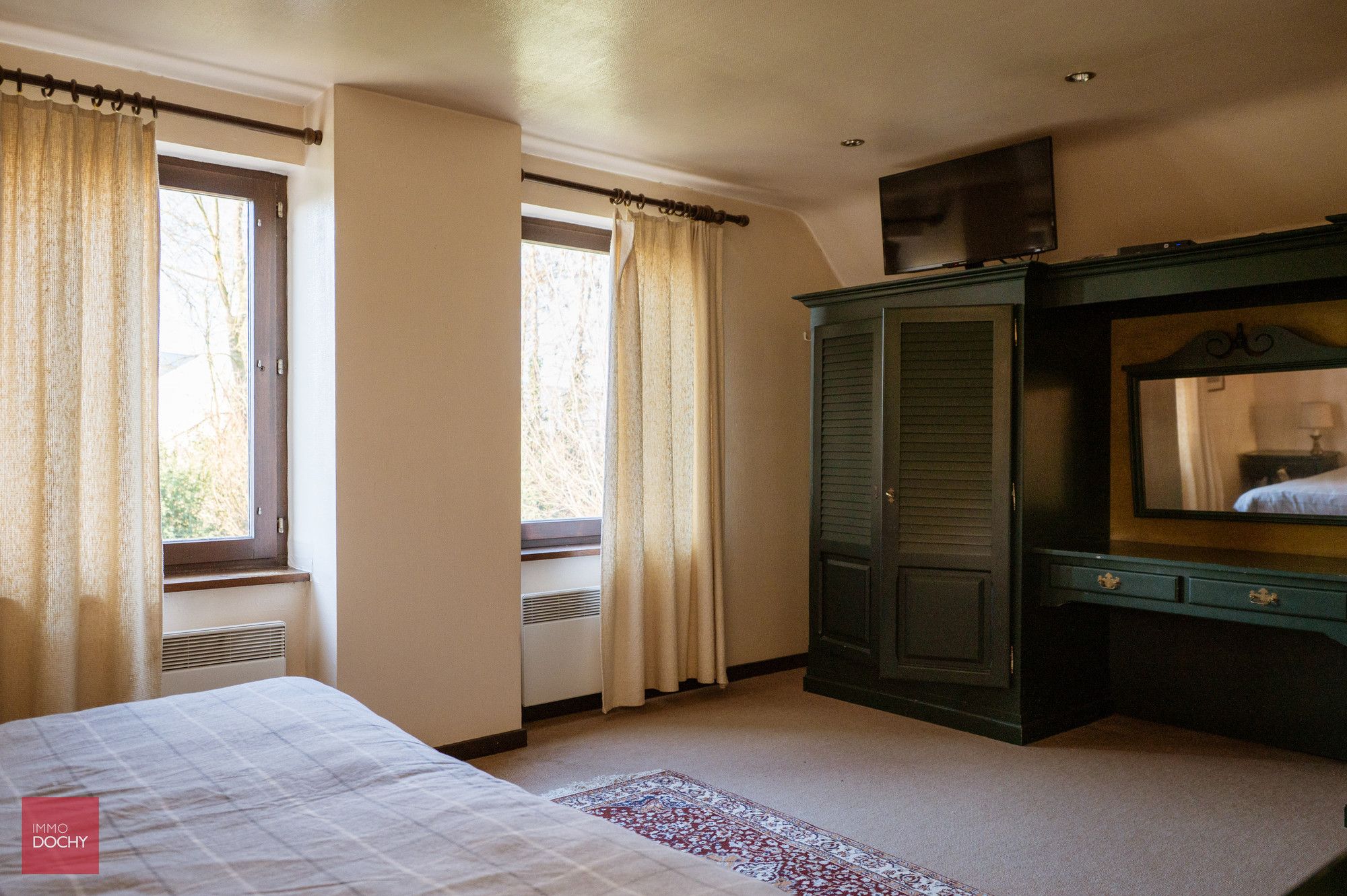 Zeer rustig en residentieel gelegen verzorgde villa foto 10