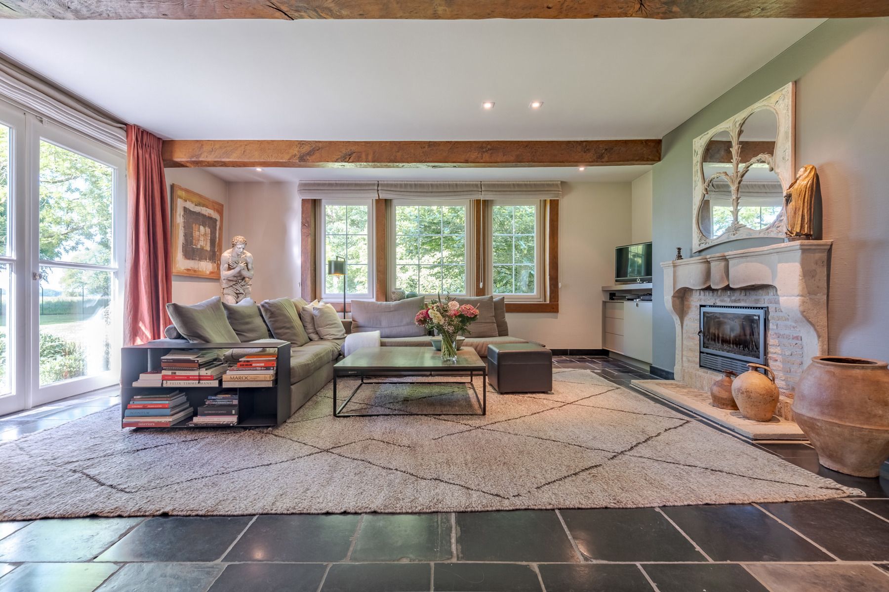 Elegante villa met uniek vergezicht  foto 10