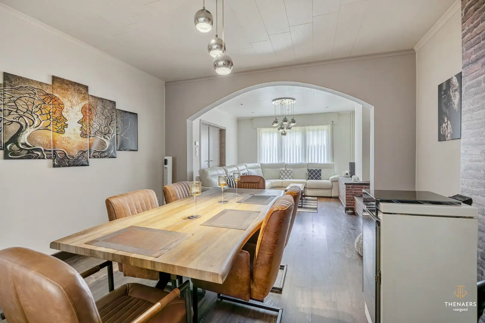 Gezinswoning met drie slaapkamers, garage en aangename buitenruimtes in het landelijke Opheers. foto 2