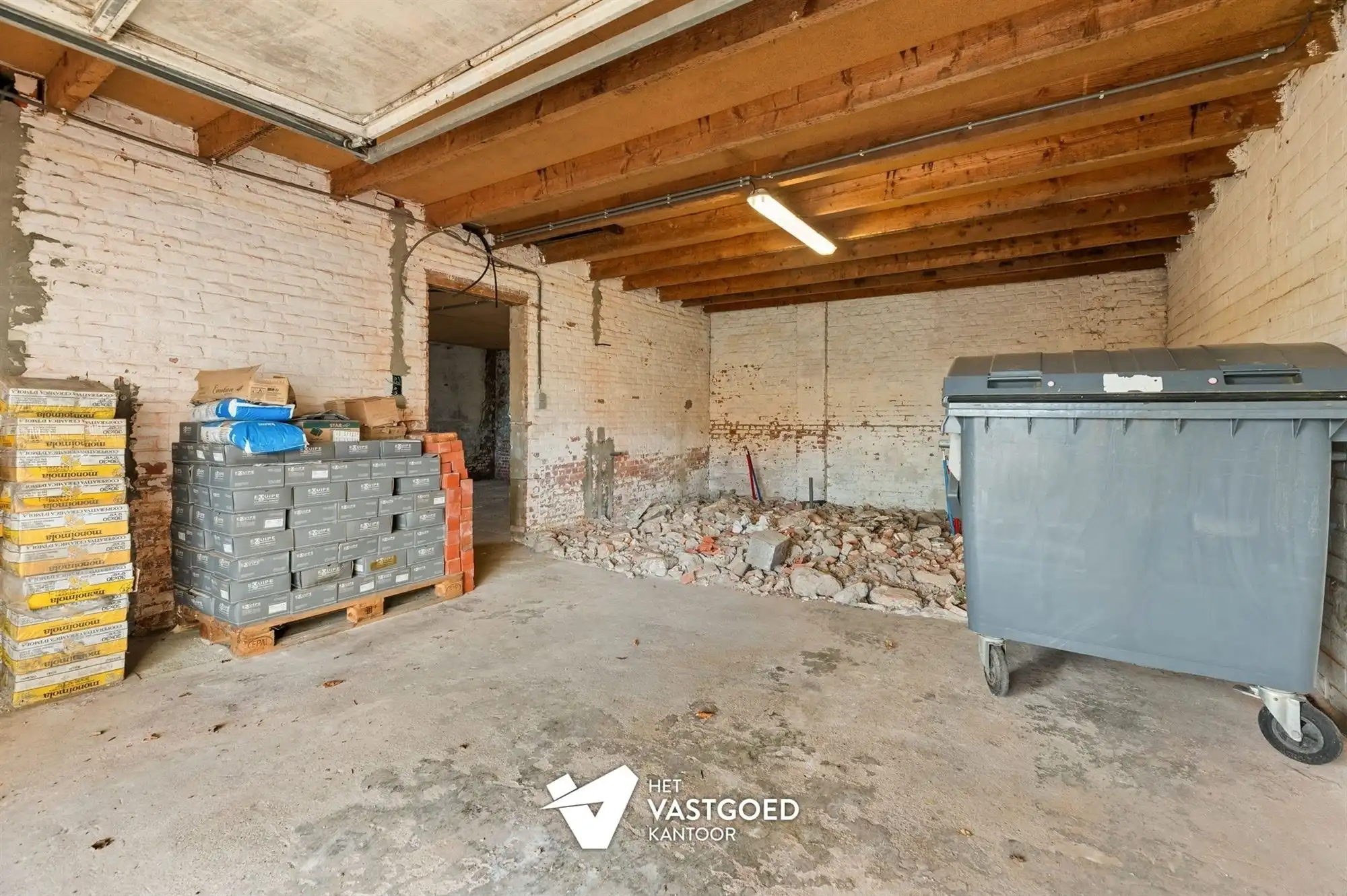 KARAKTERVOL WOON-HANDELSHUIS OP EEN AANTREKKELIJKE LIGGING IN BALEN MET VEEL POTENTIEEL foto 17