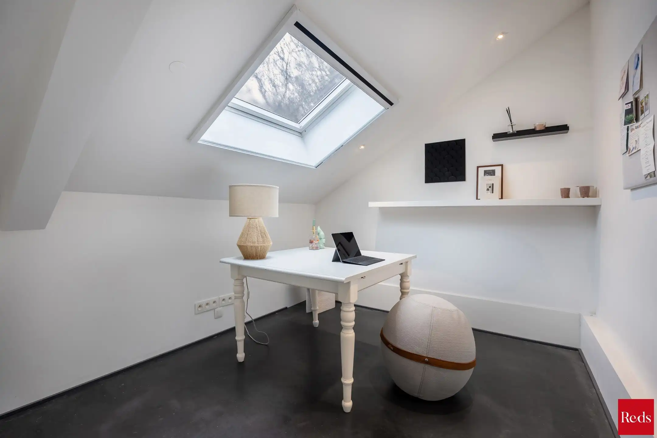 Stijlvolle, energiezuinige woning met rondom heerlijke tuin  foto 37