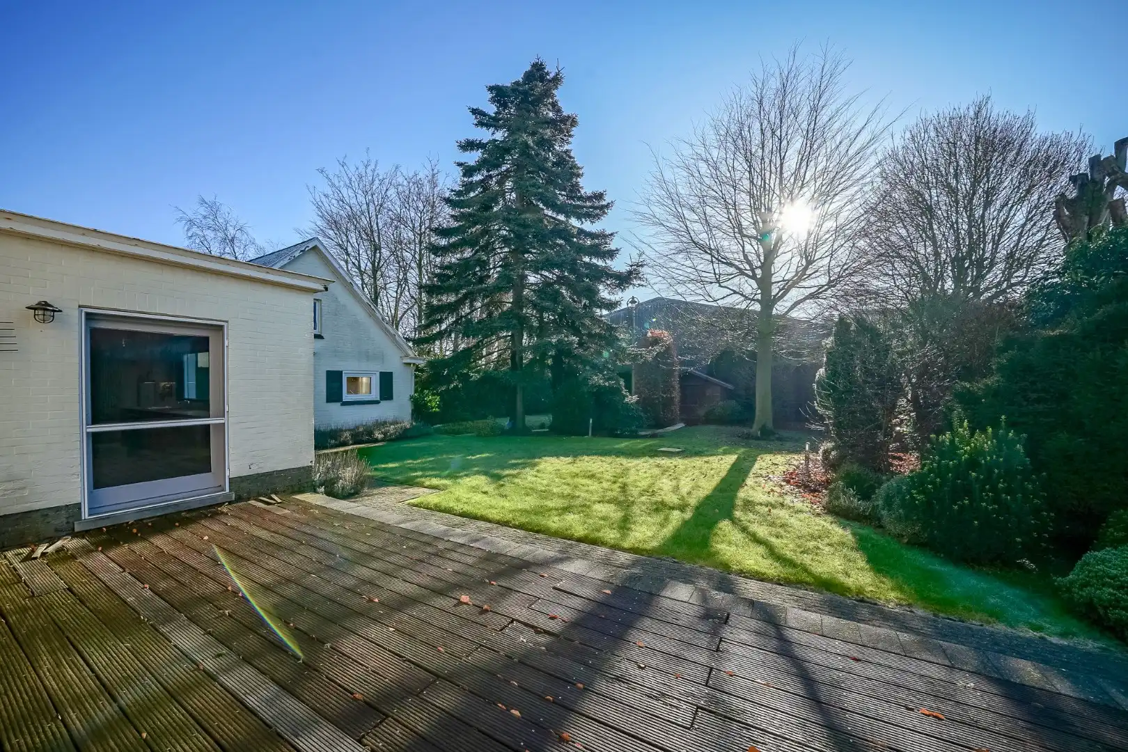  Statige villa uit de jaren ‘65 met zuidgerichte tuin in hartje Oudenburg. foto 12