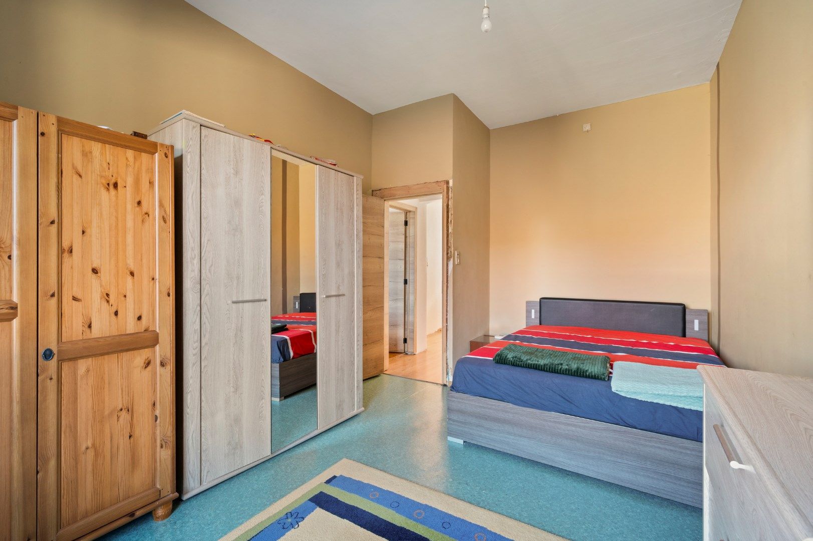 RUIME WONING MET CHARMANTE VOORGEVEL IN HET RUSTIGE ZUIDSCHOTE (IEPER) foto 14