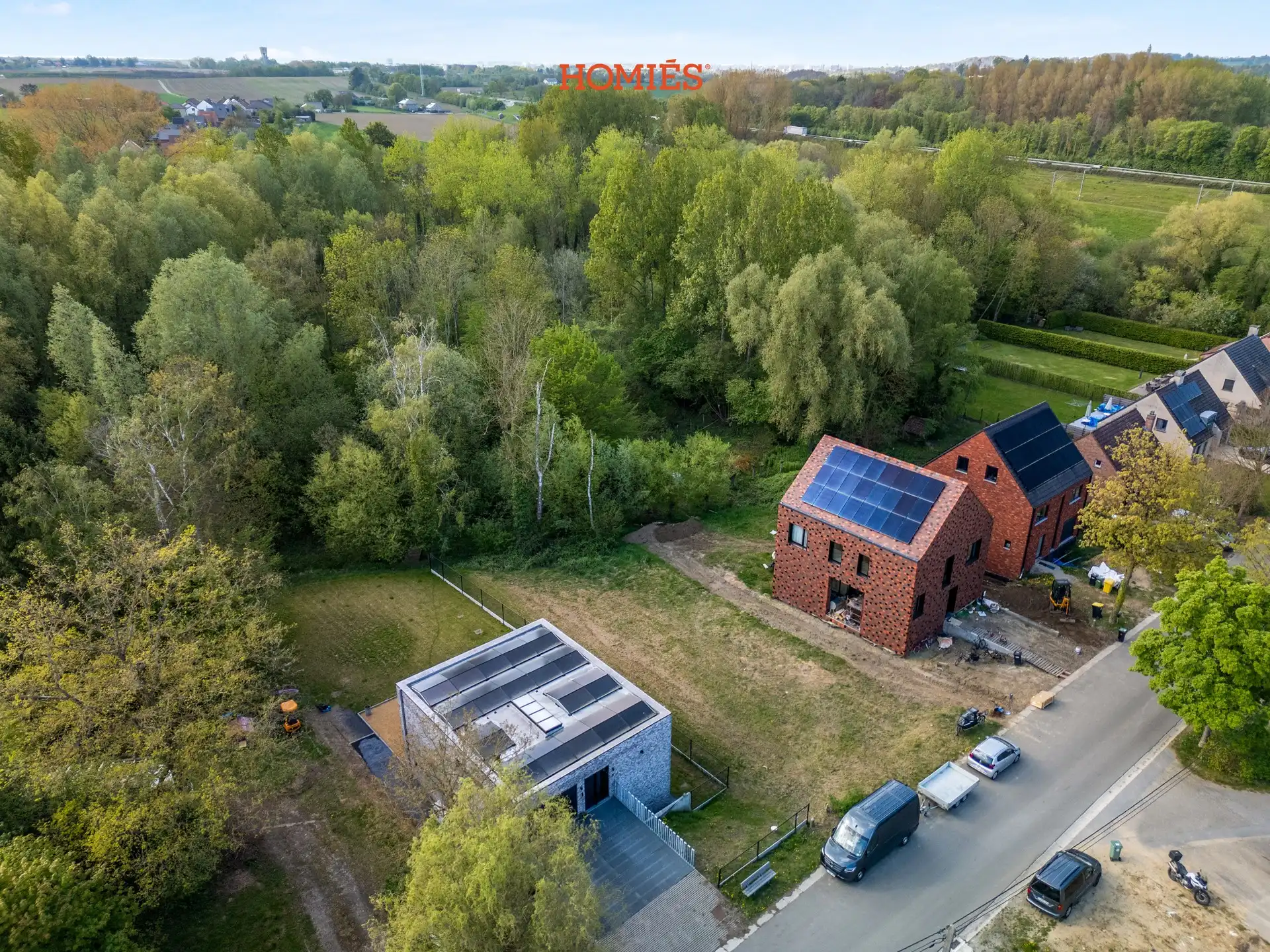 Unieke bouwgrond met natuurgebied foto 6
