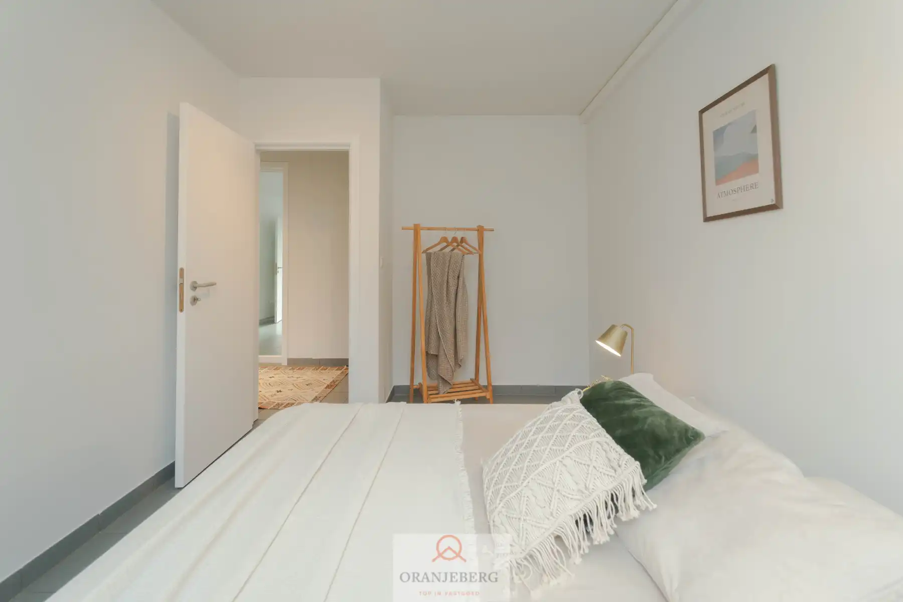 Lichtrijk 2-slpk appartement foto 18