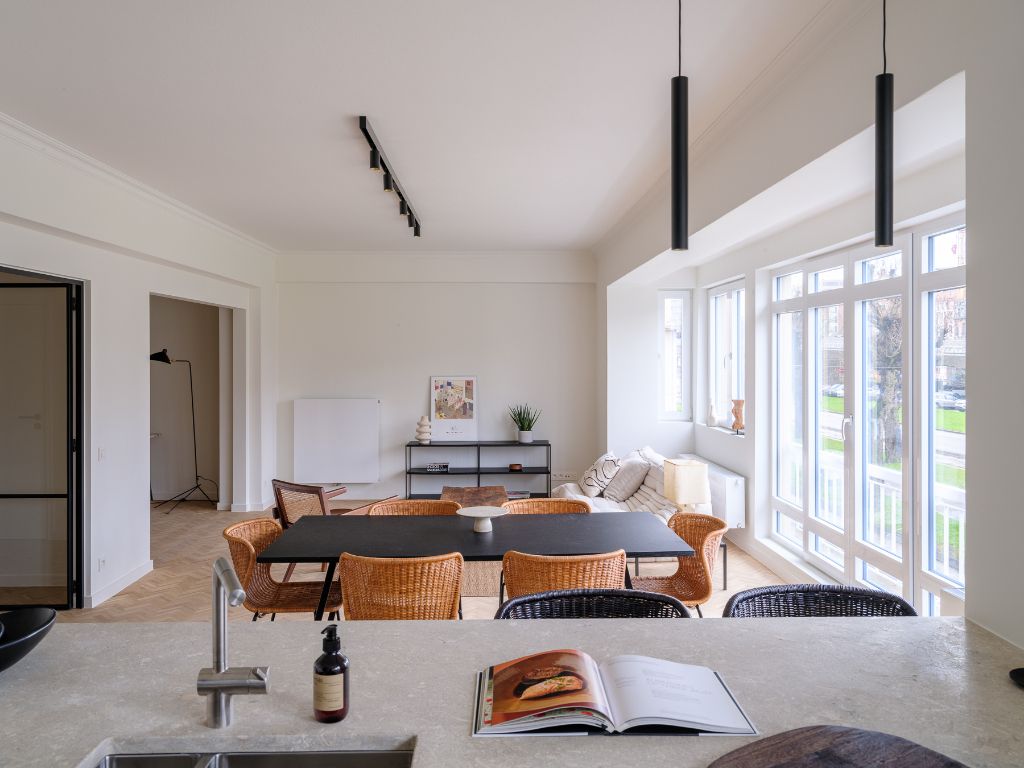 Te Huur - Ruim en stijlvol 3-slpk appartement gelegen aan het Zuidpark foto 4