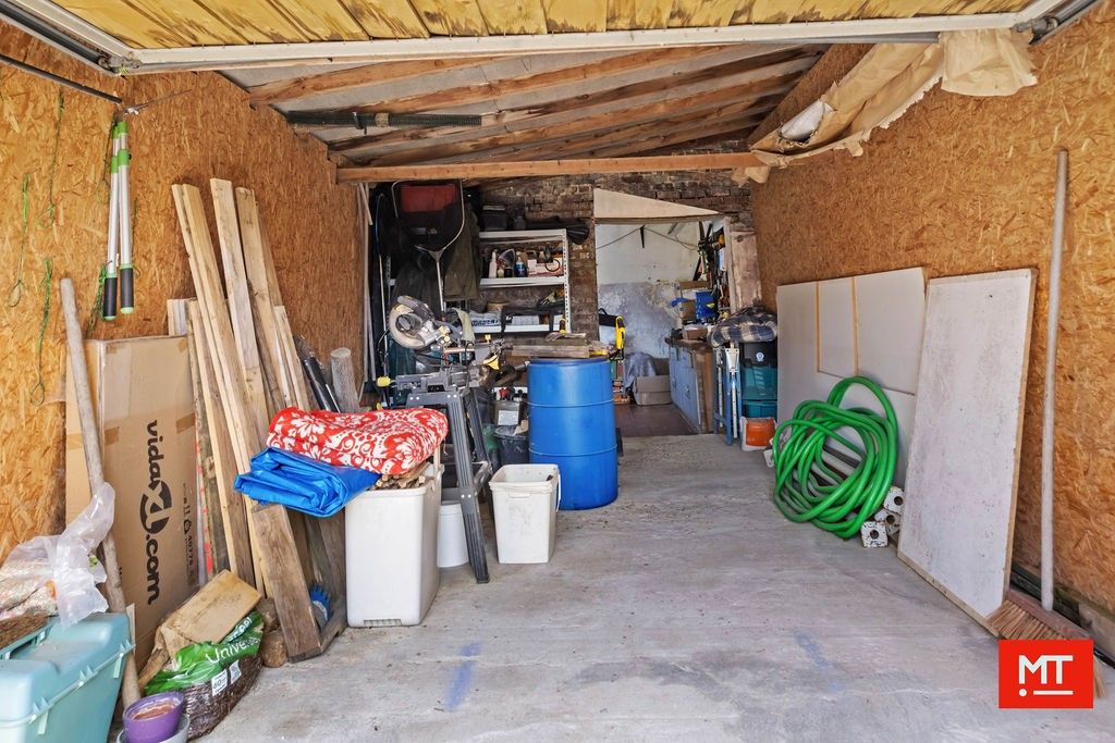 Te renoveren woning met 4 slpk, garage, zonnige tuin en uitweg in Dikkebus foto 20